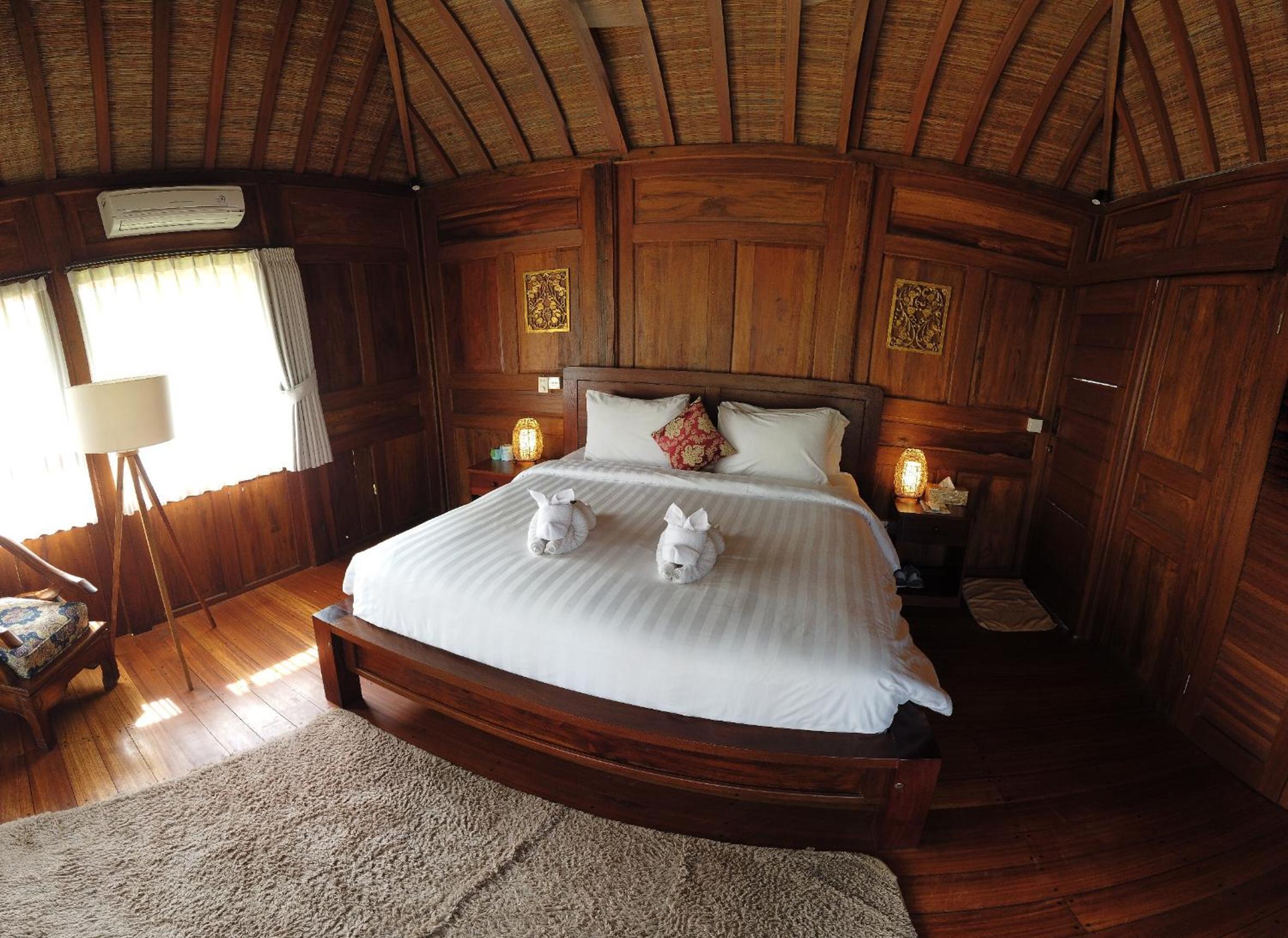 One-Bedroom Villa - Photo 1