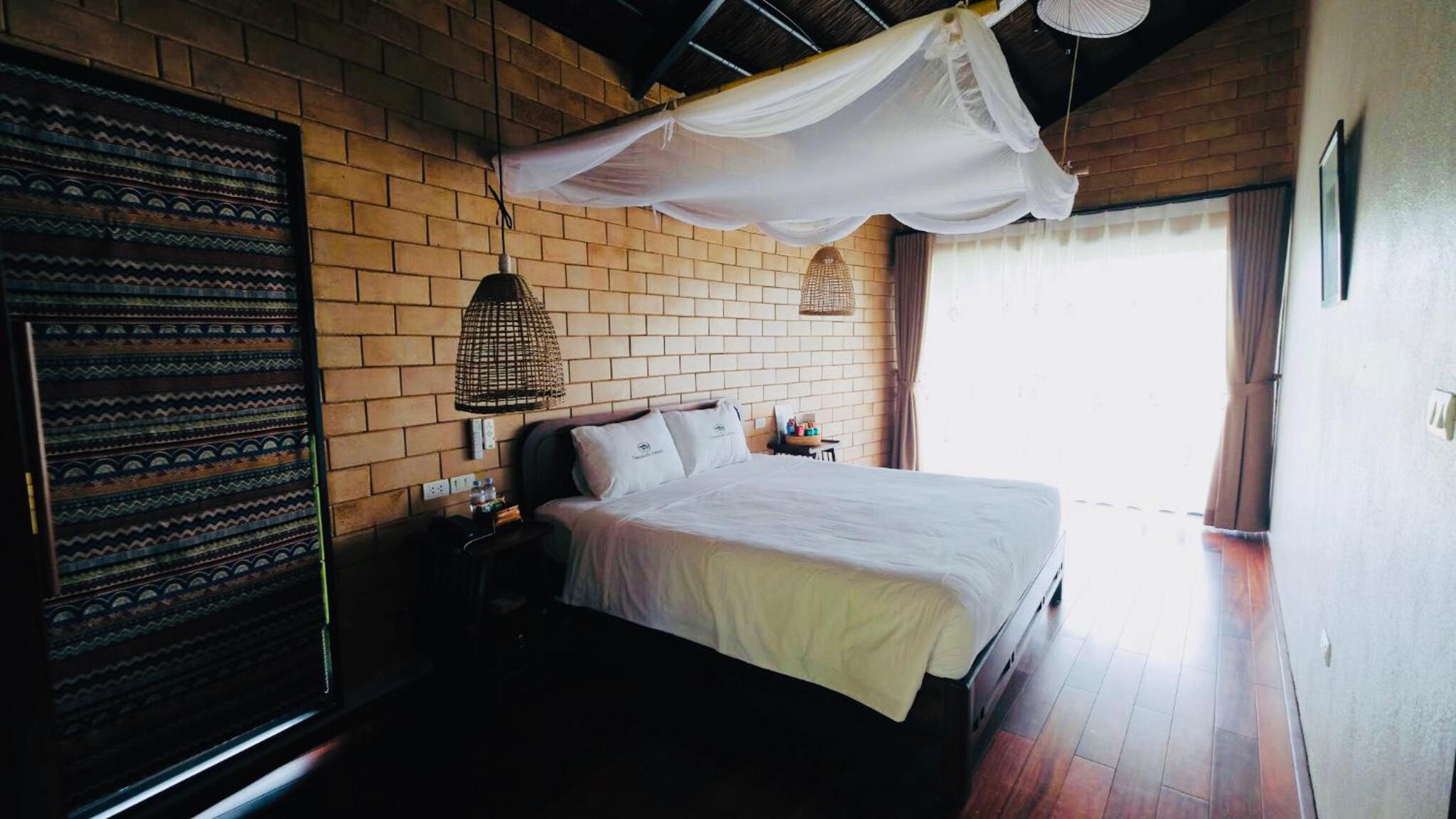 Double Room with Lake View photo 2