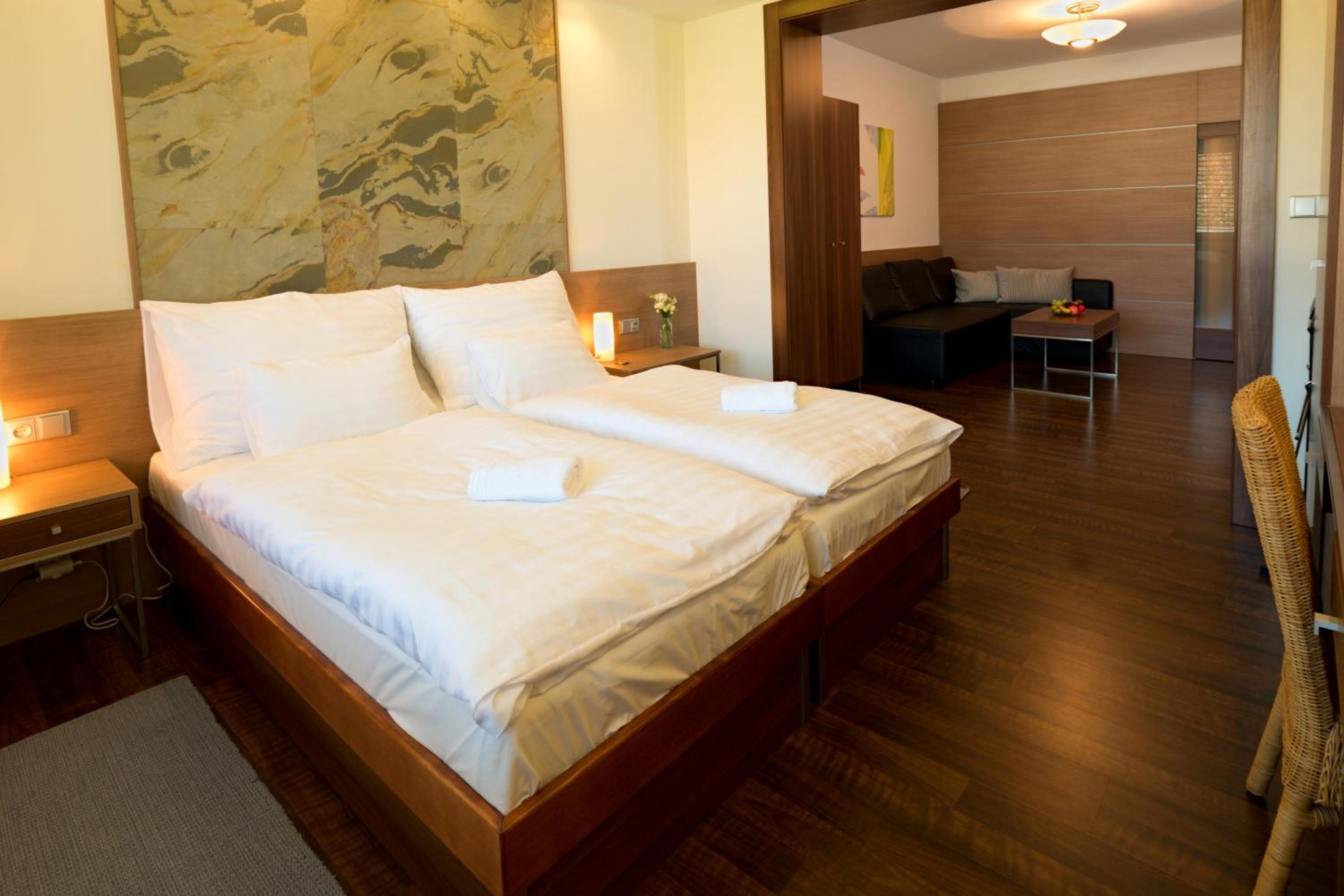 Double or Twin Room with Garden View