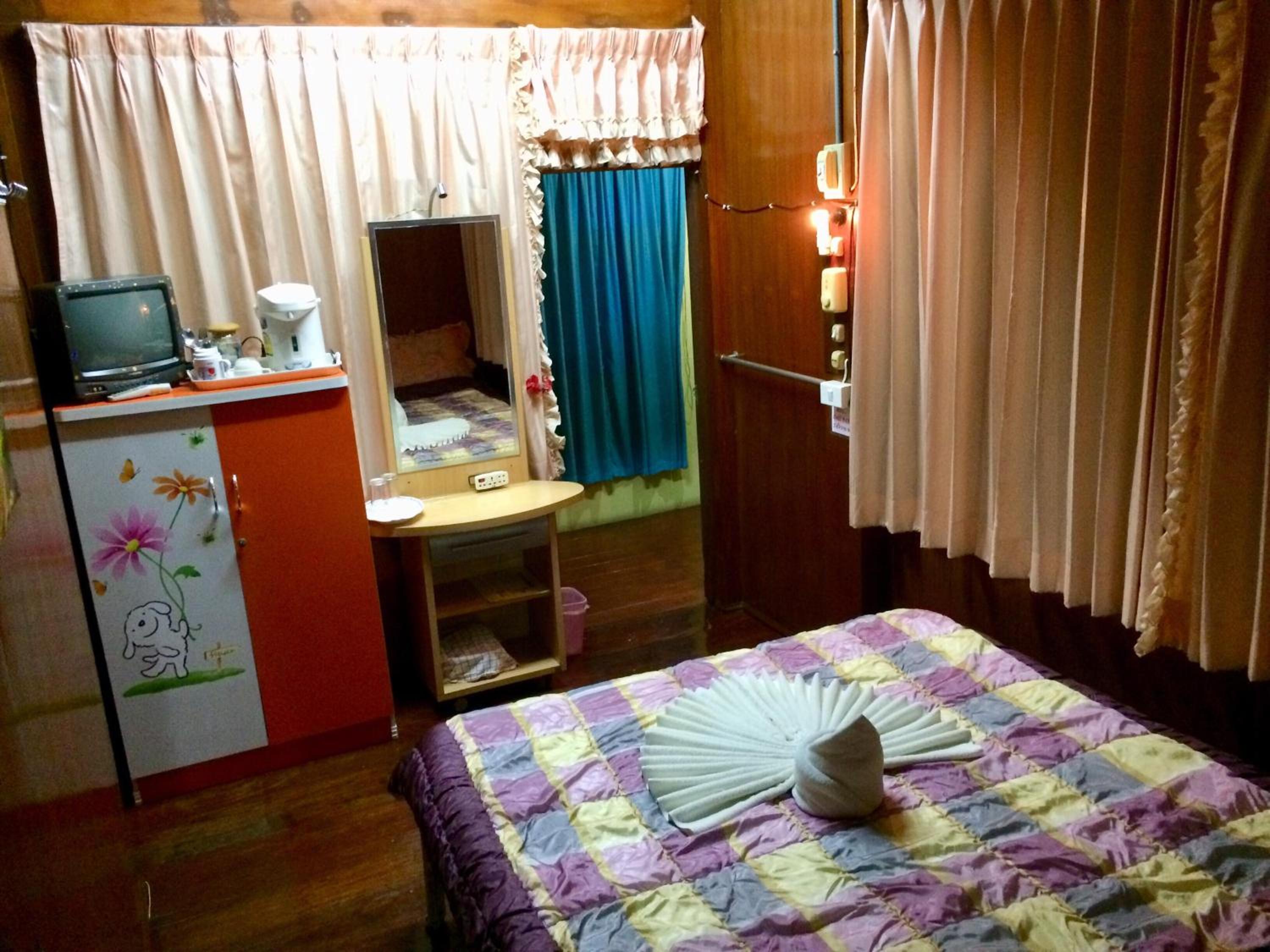 Small Double Room - Photo 1