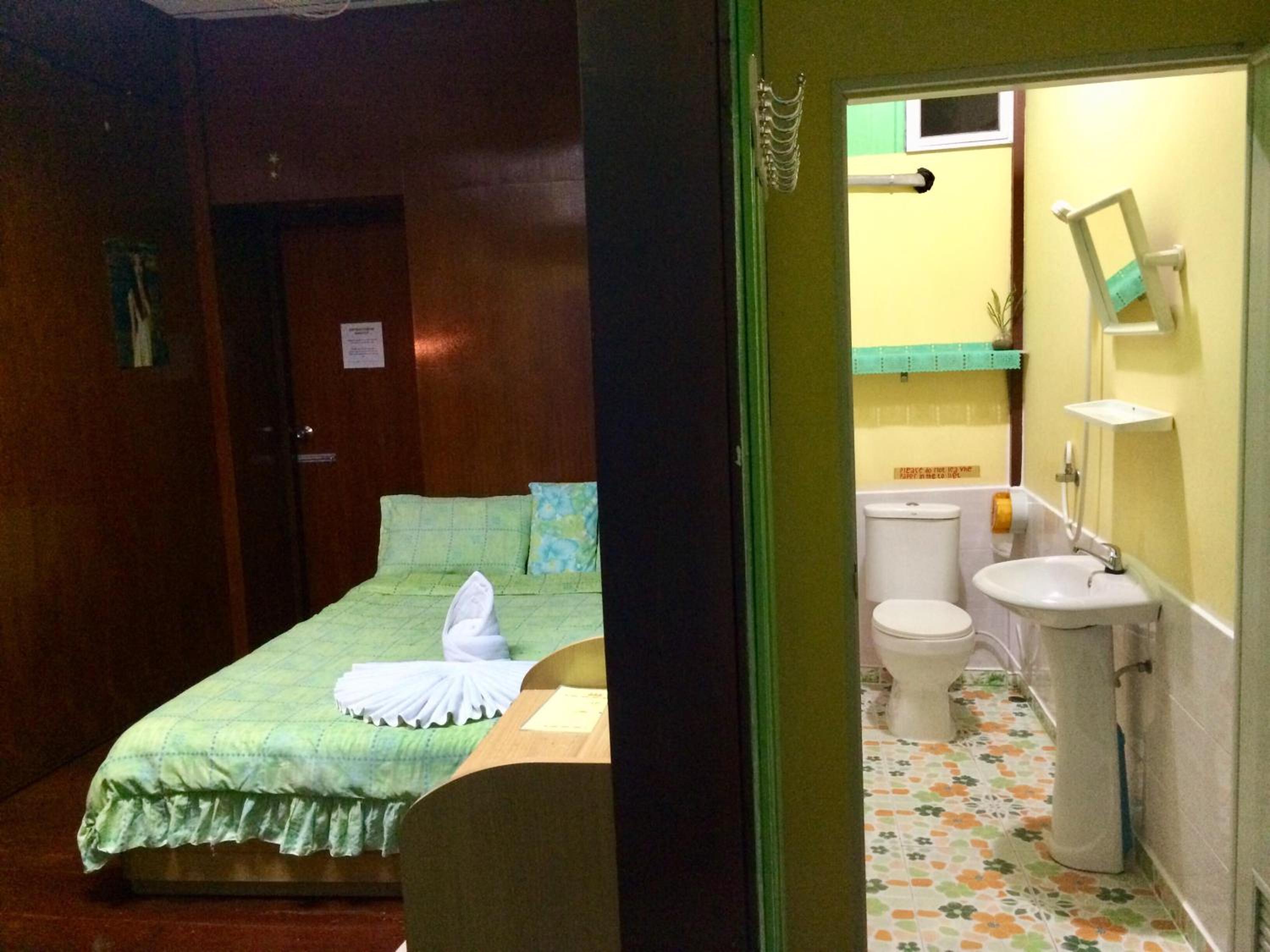 Standard Double Room - Photo 2