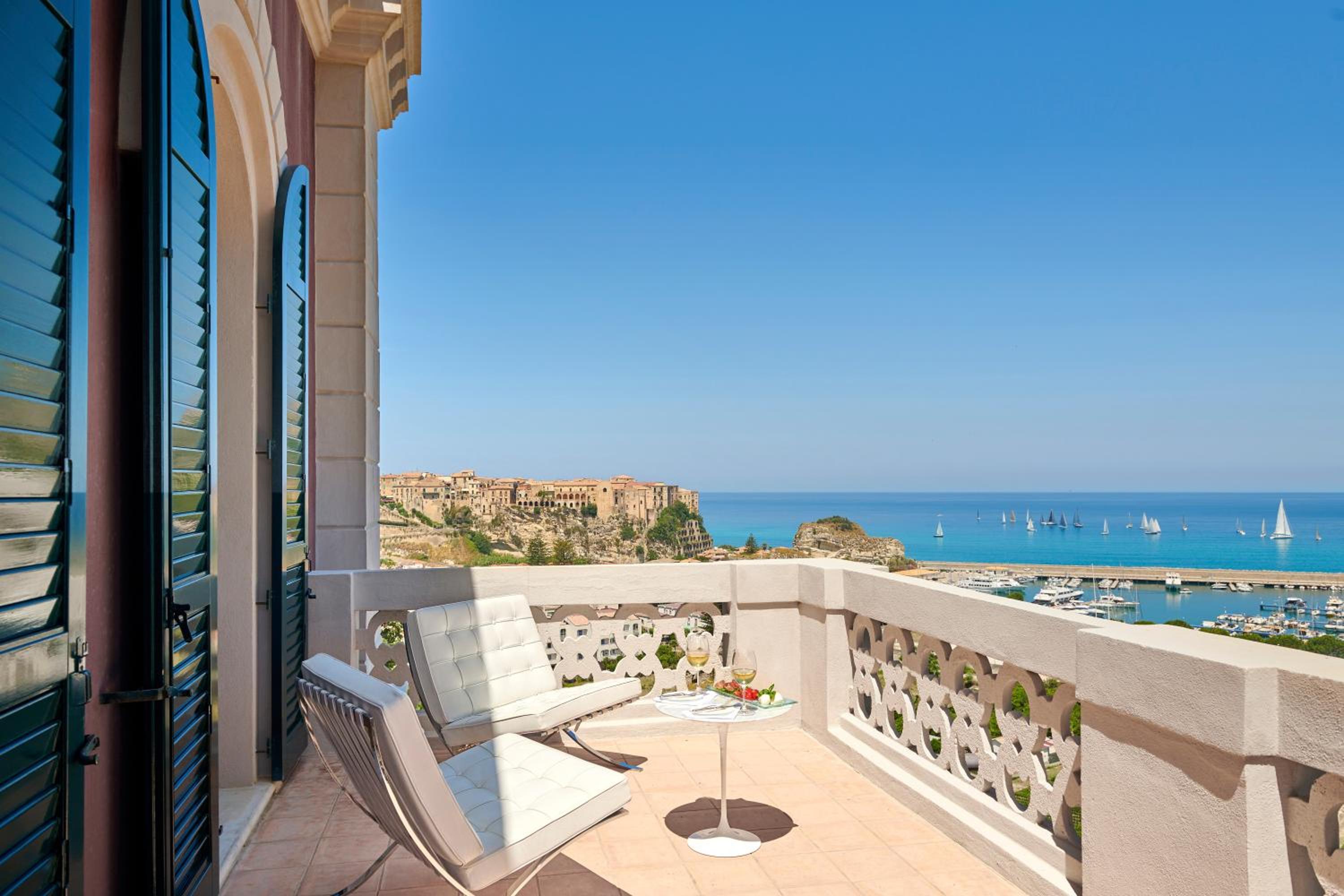 Junior Suite with Sea View