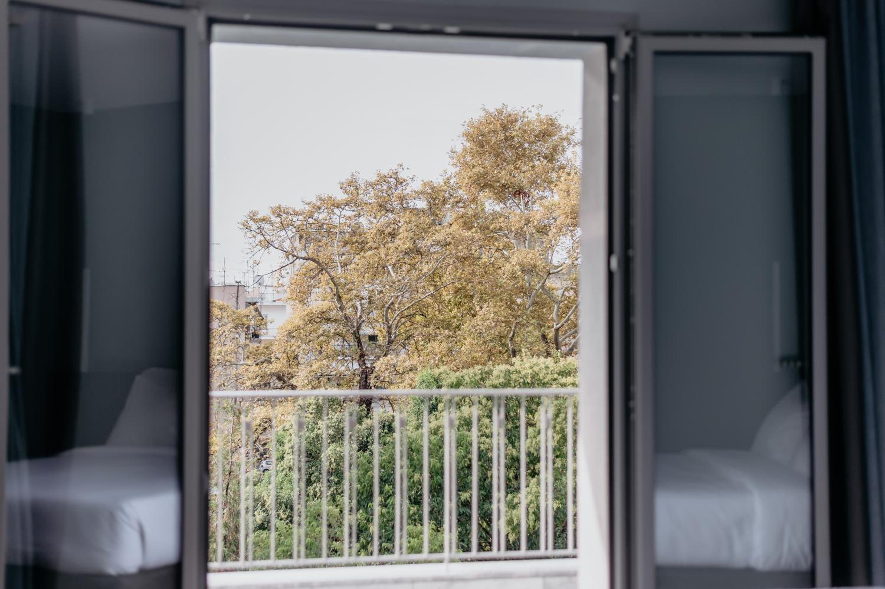 Deluxe Double Room - Photo 7
