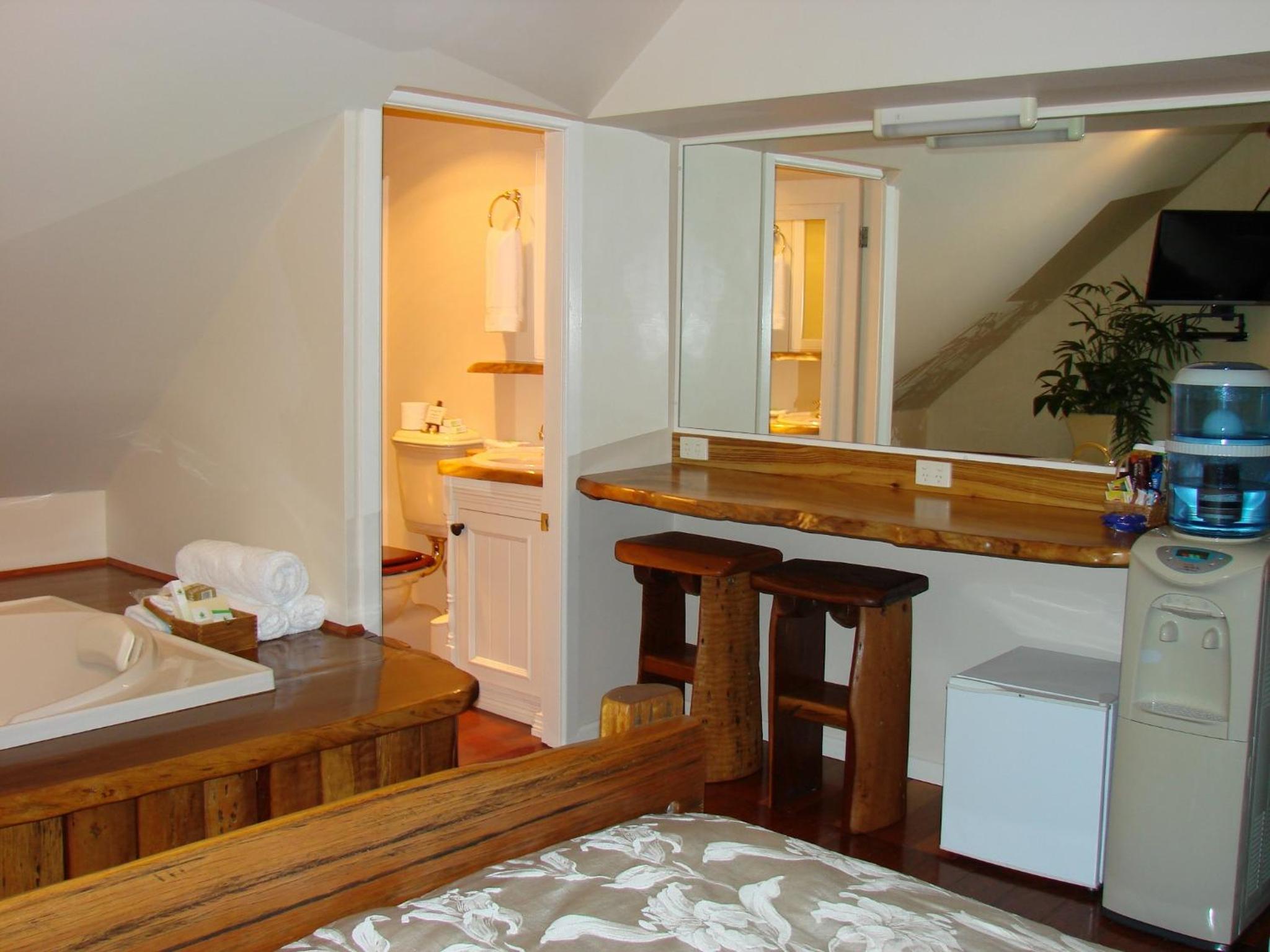 Deluxe Queen Room with River View - 2 photo 2
