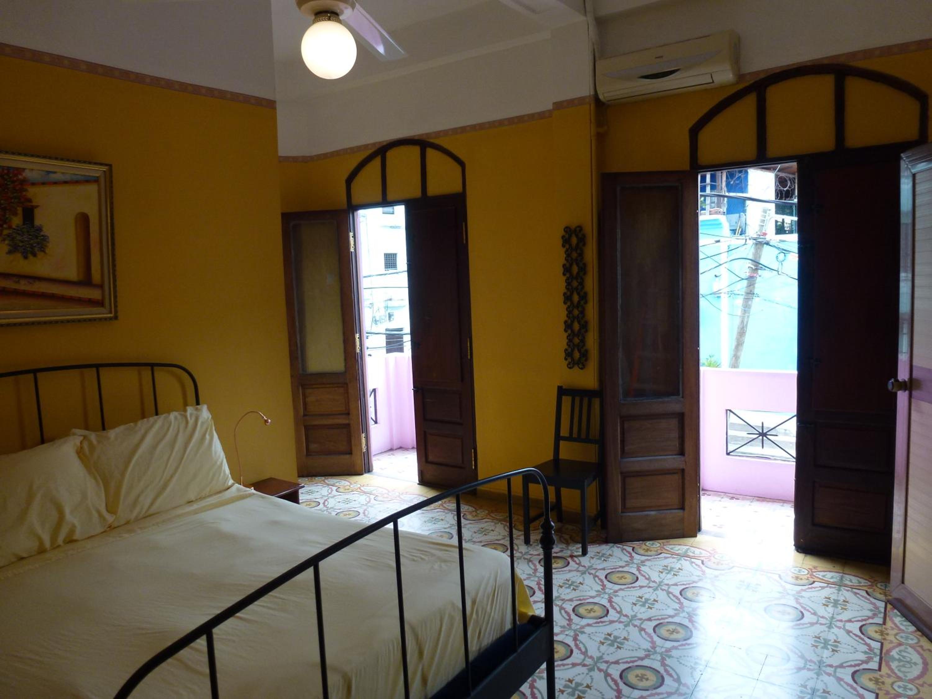 One-Bedroom Apartment with Balcony photo 2