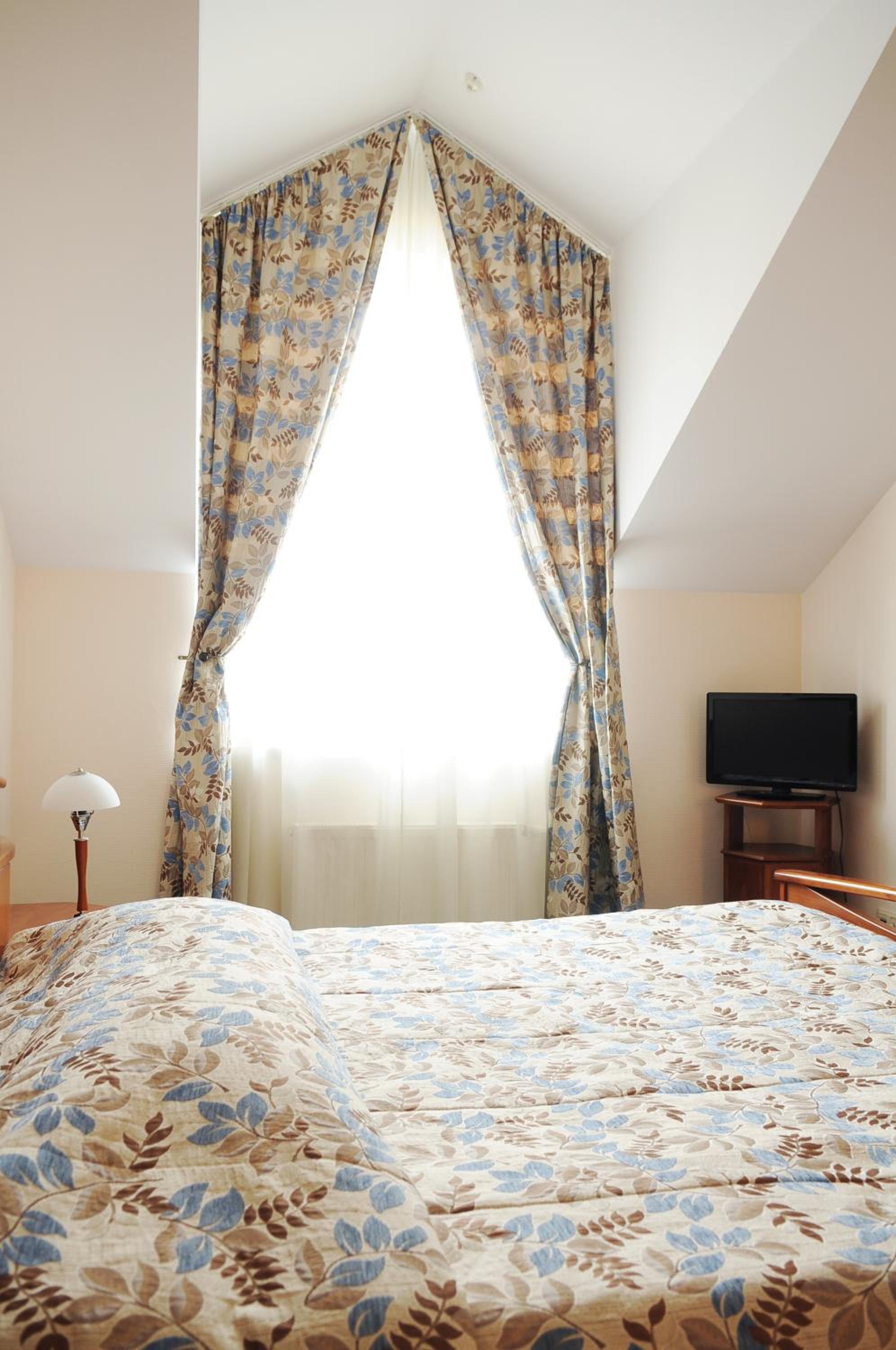 Standard Double Room - Photo 5