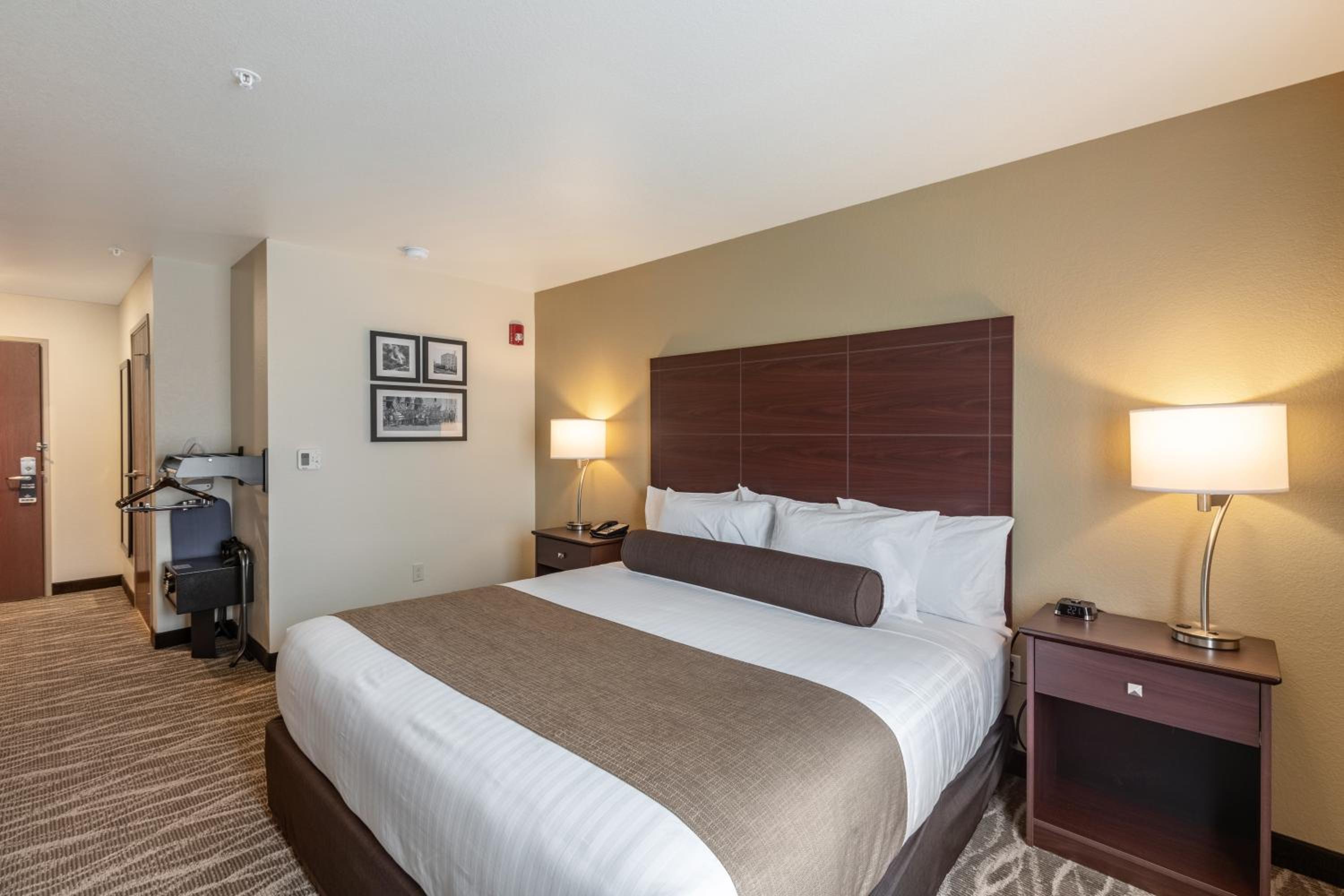 King Room - Disability Access - Photo 1