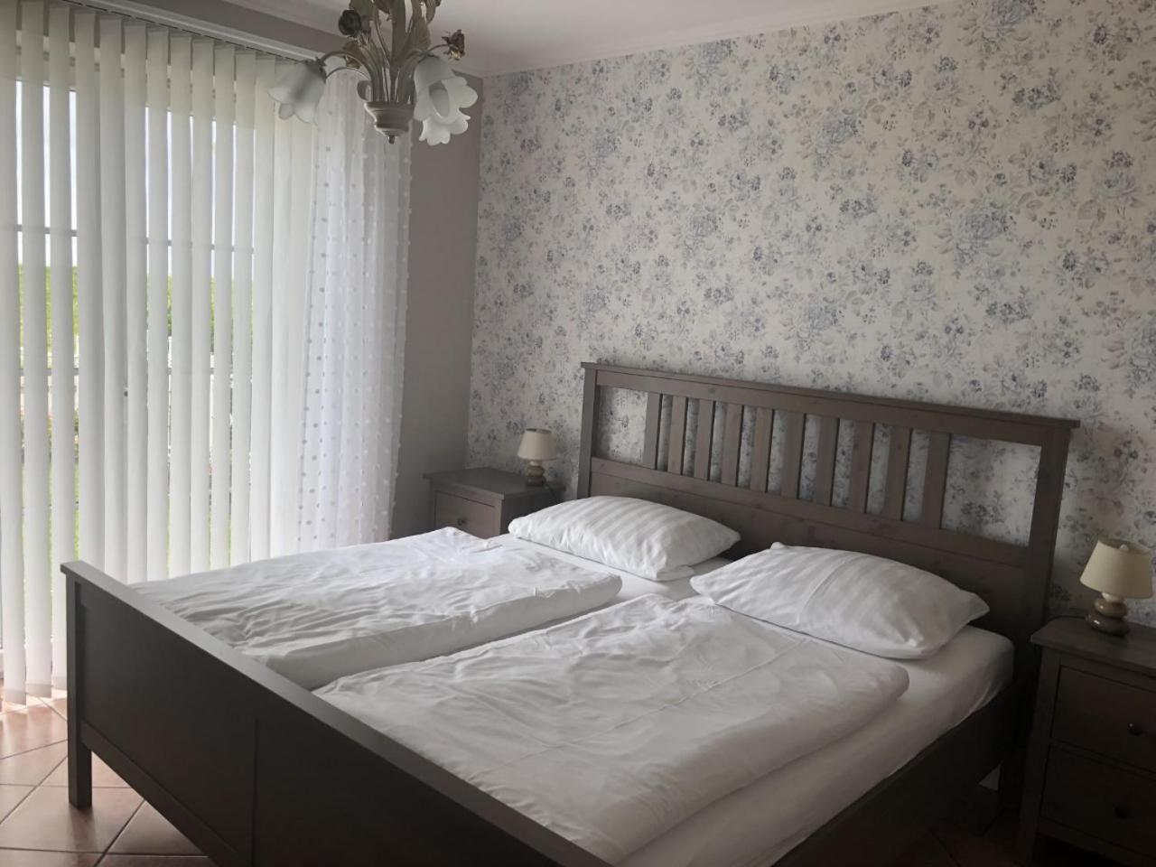 Apartment with Garden View - Photo 9