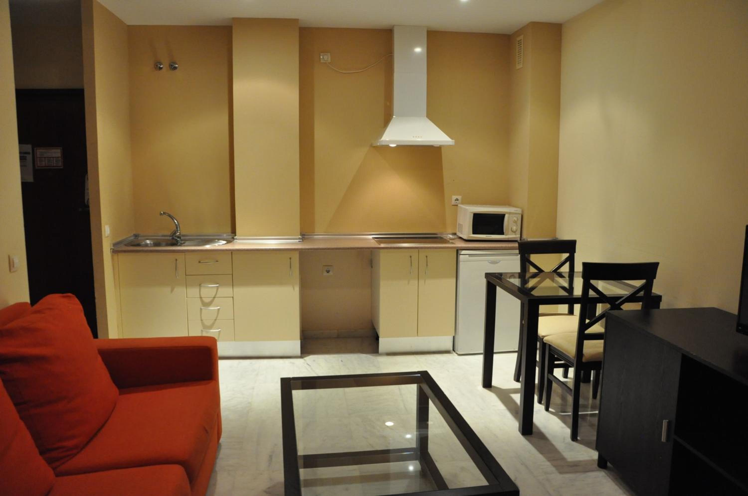 Apartment  - Photo 9