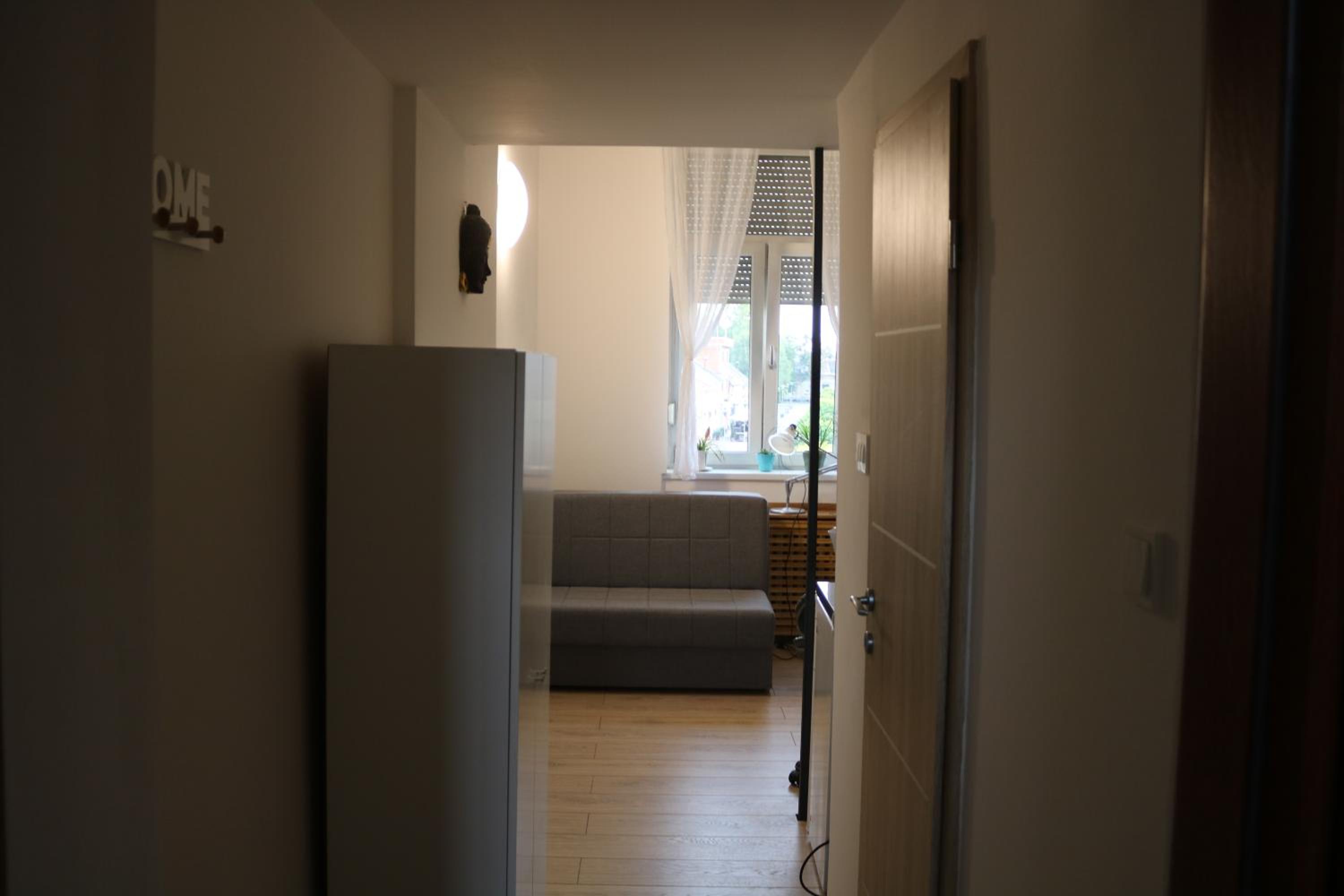 One-Bedroom Apartment - Photo 7