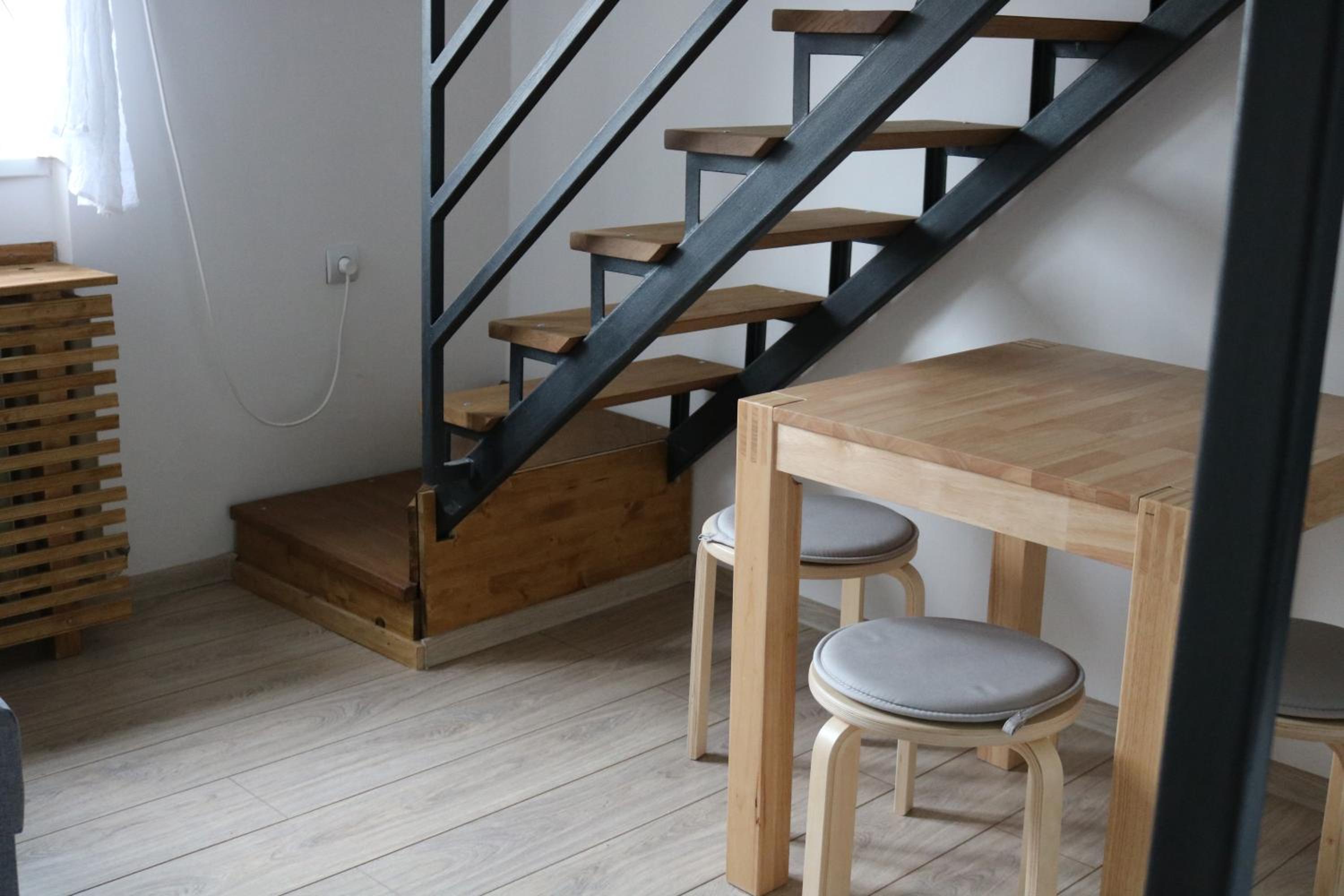 One-Bedroom Apartment - Photo 9