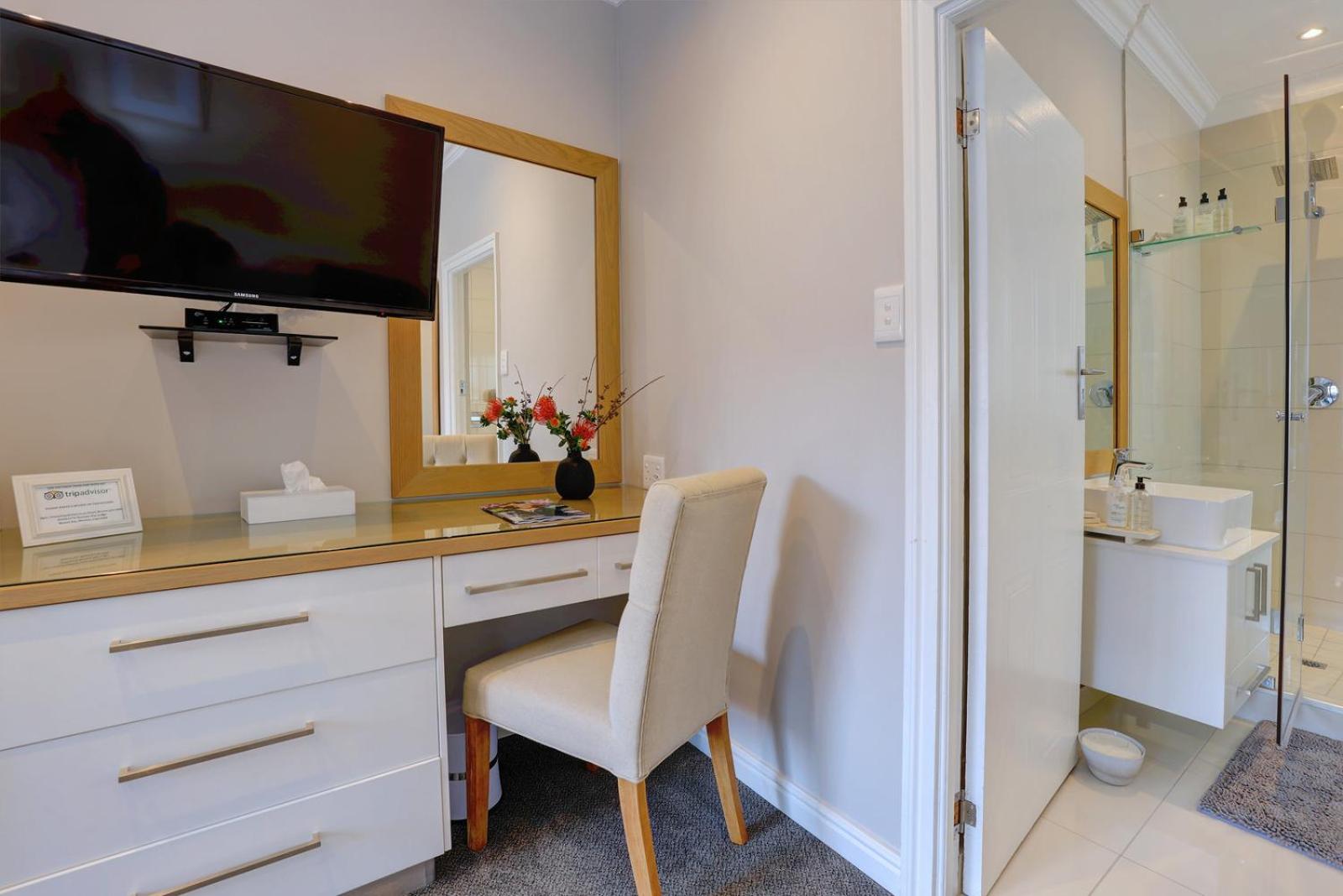 Standard Double Room - Photo 5
