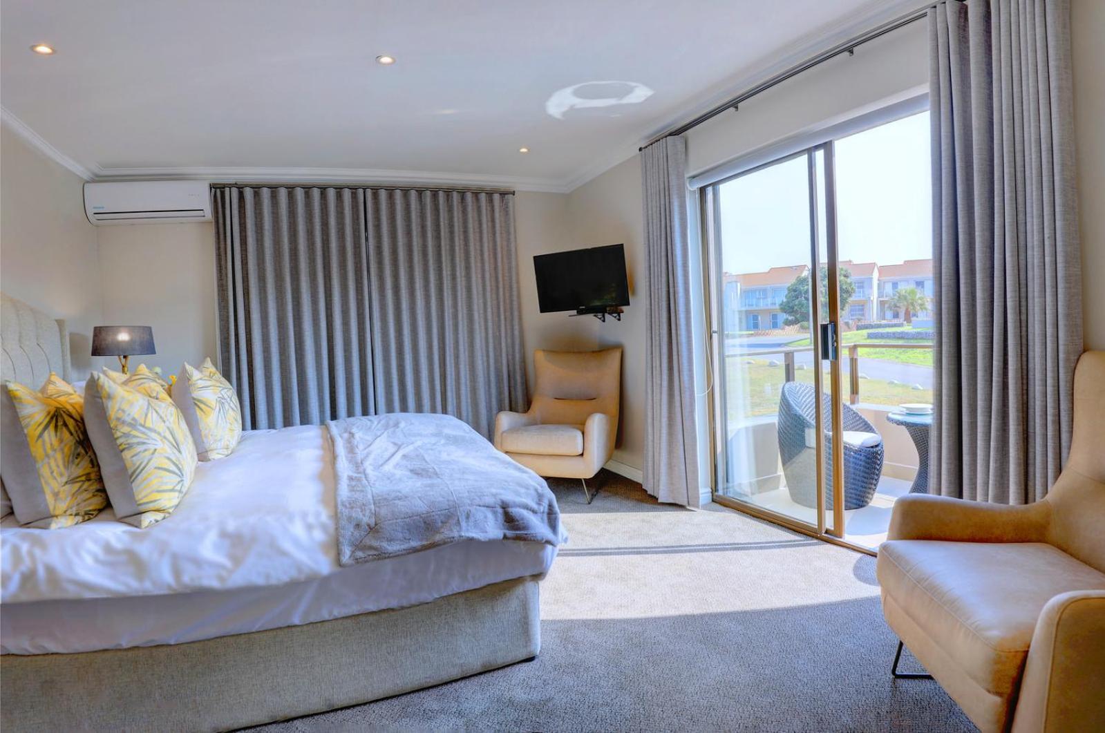 Basic Double Room photo 2
