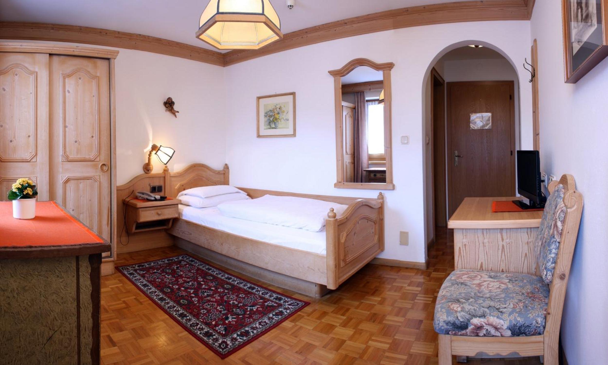 Single Room photo 1