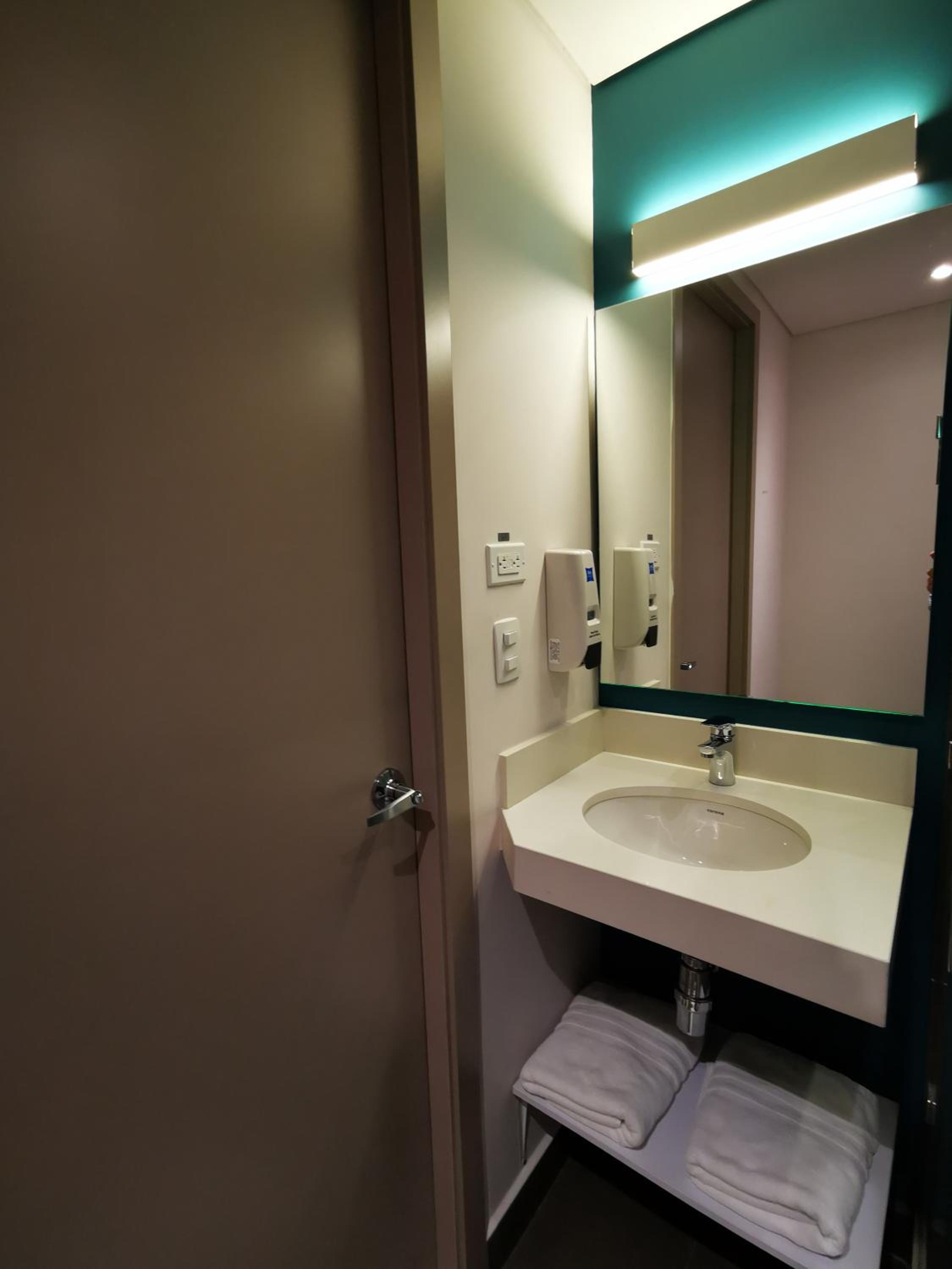 Standard Double Room - Photo 4