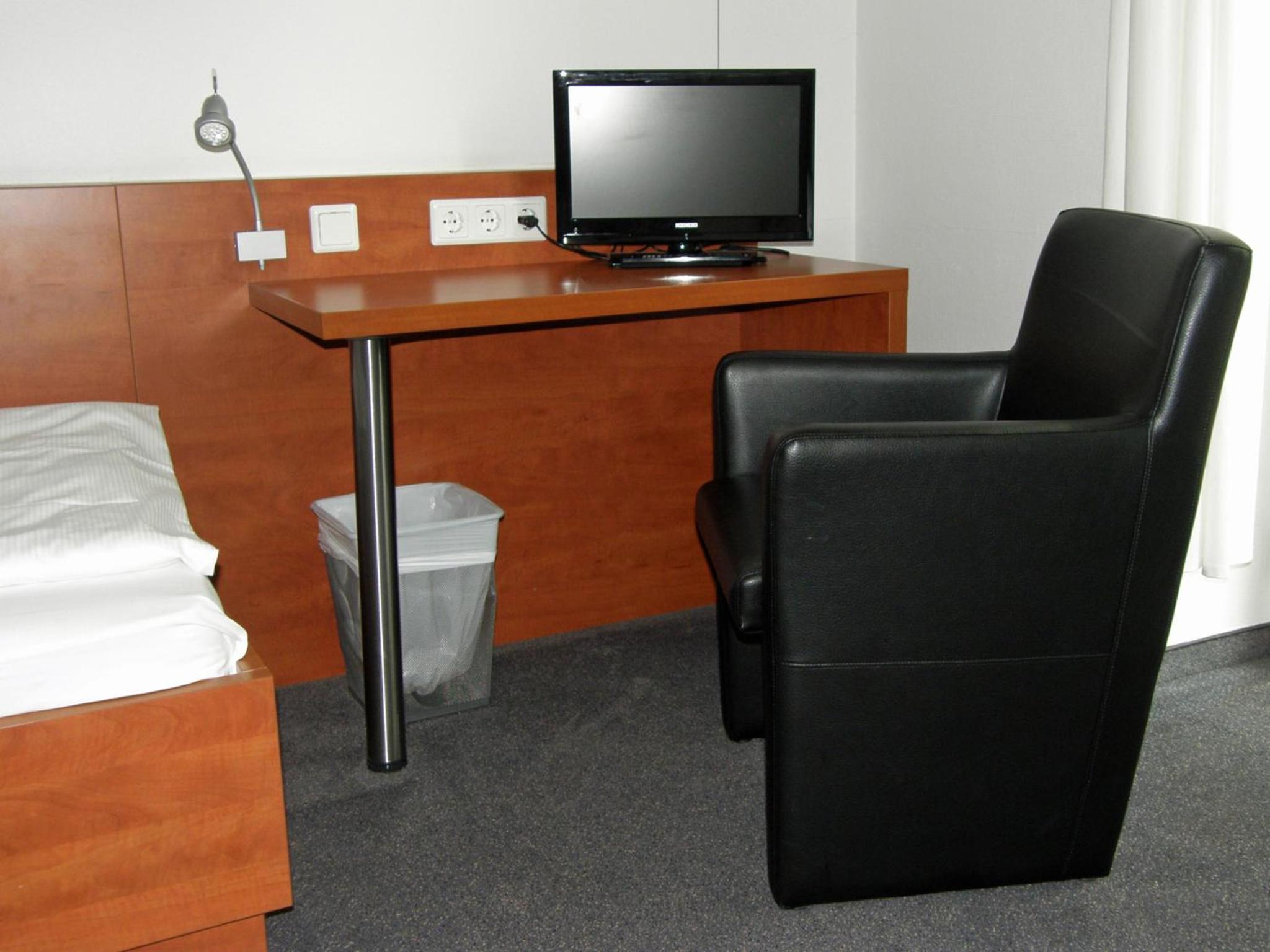 Single Room photo 3