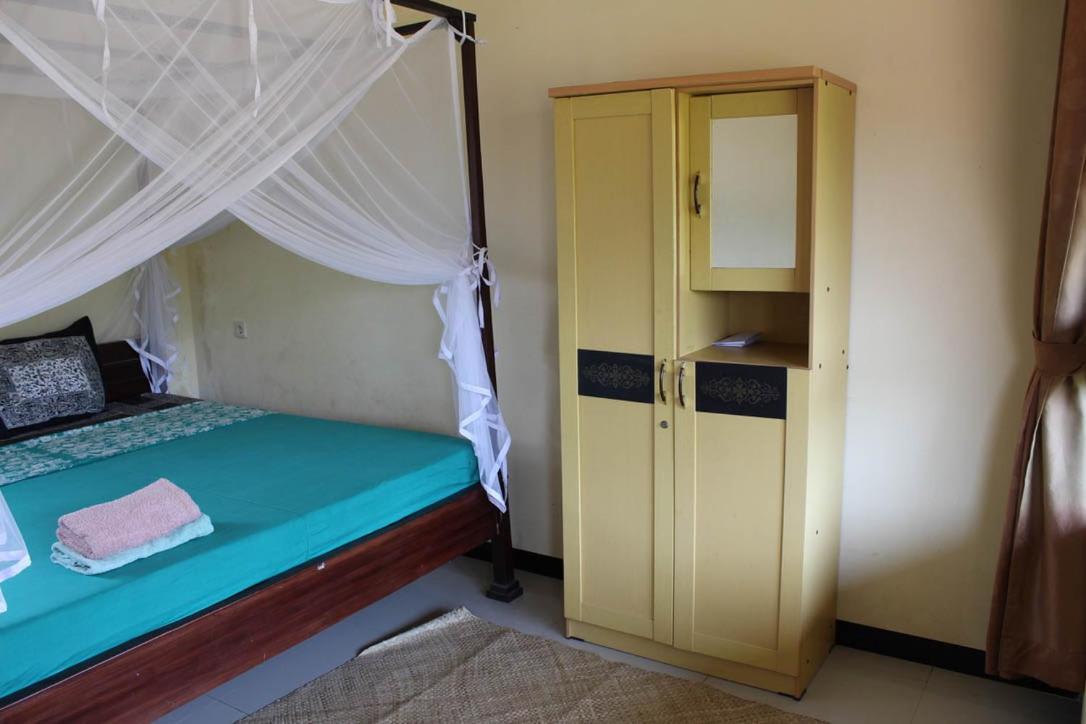 Standard Double Room with Fan photo 3