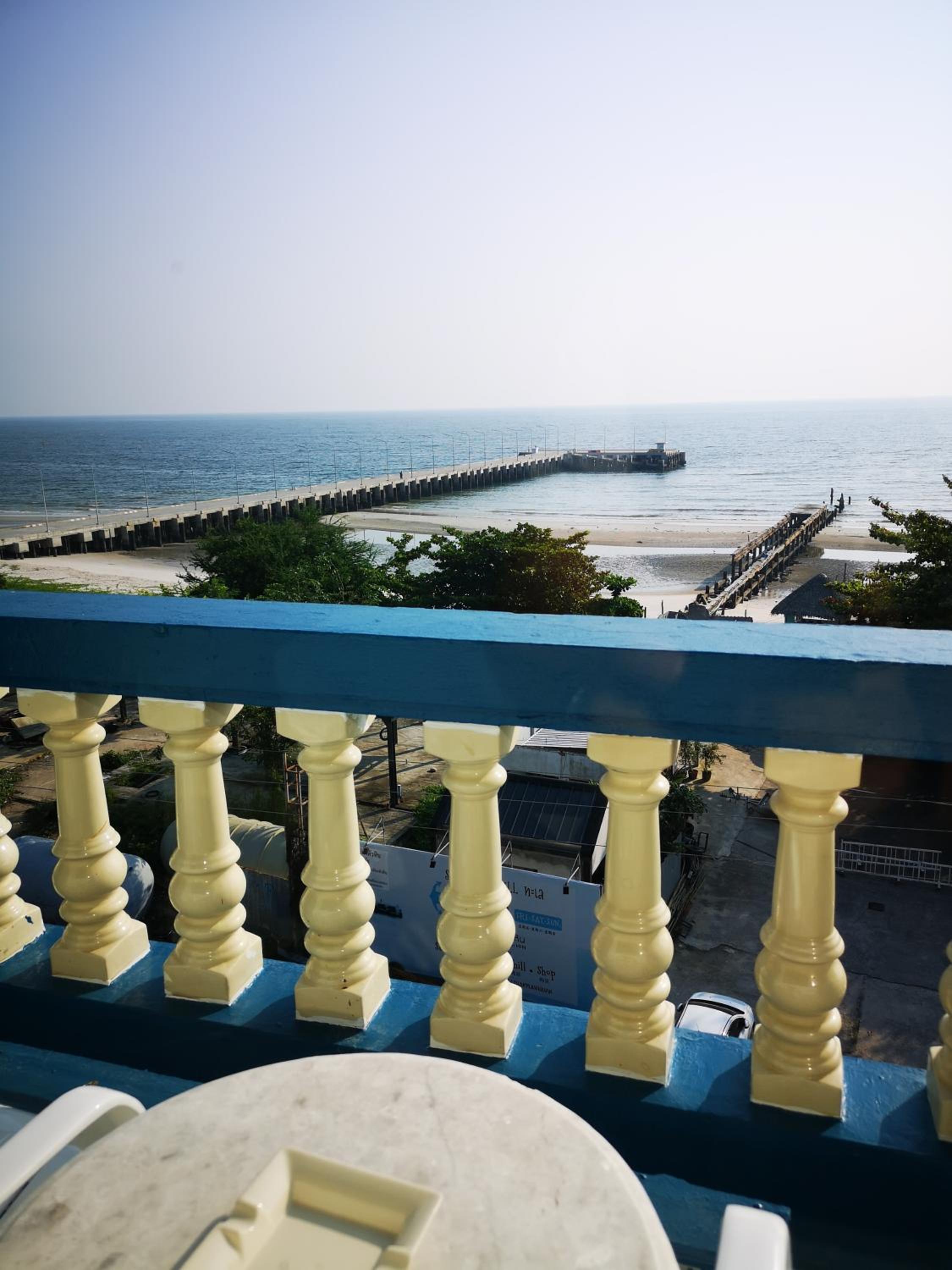 Double Room with Balcony and Sea View - Photo 6
