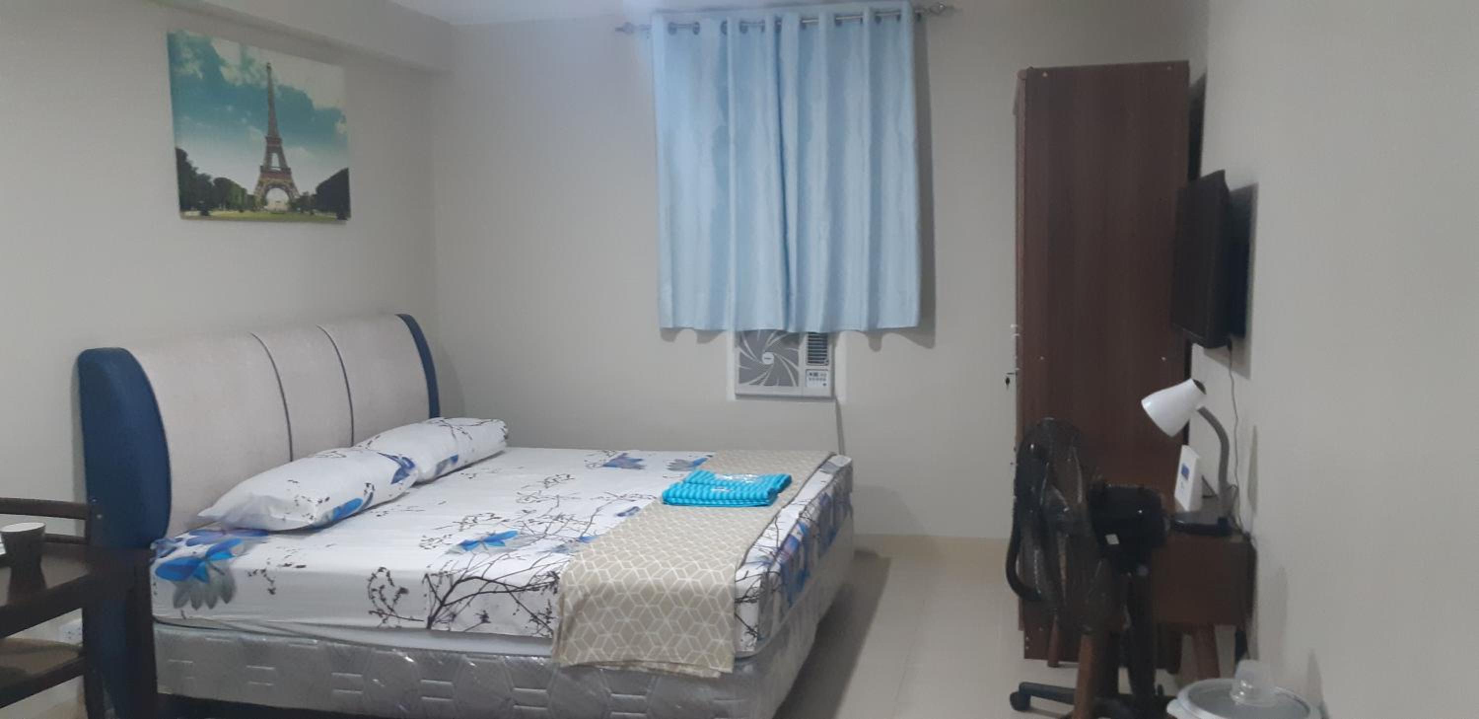 Studio Apartment - Photo 25