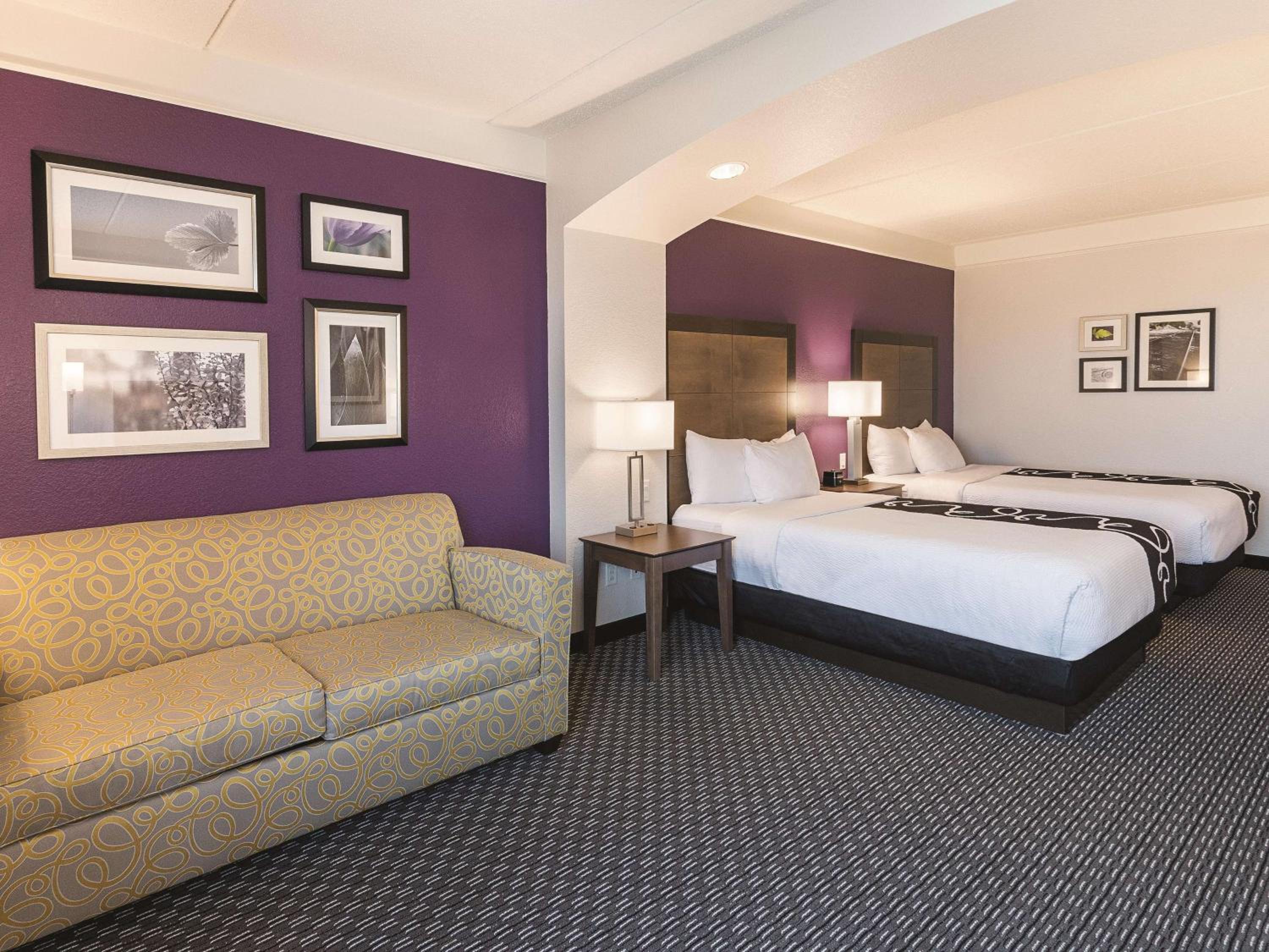 2 Full Beds, Non-Smoking - Photo 3