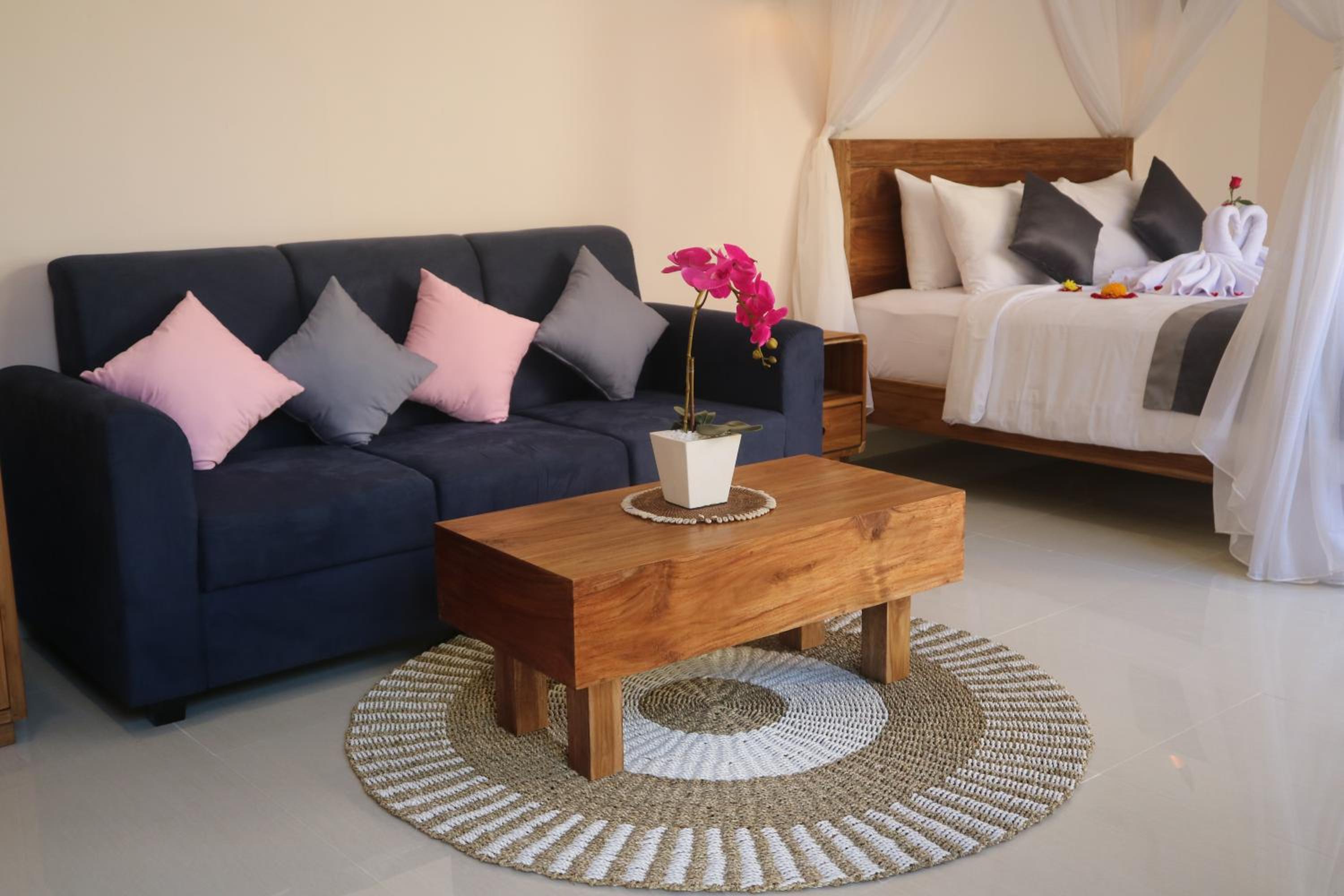 Junior Suite with Private Pool - Photo 17