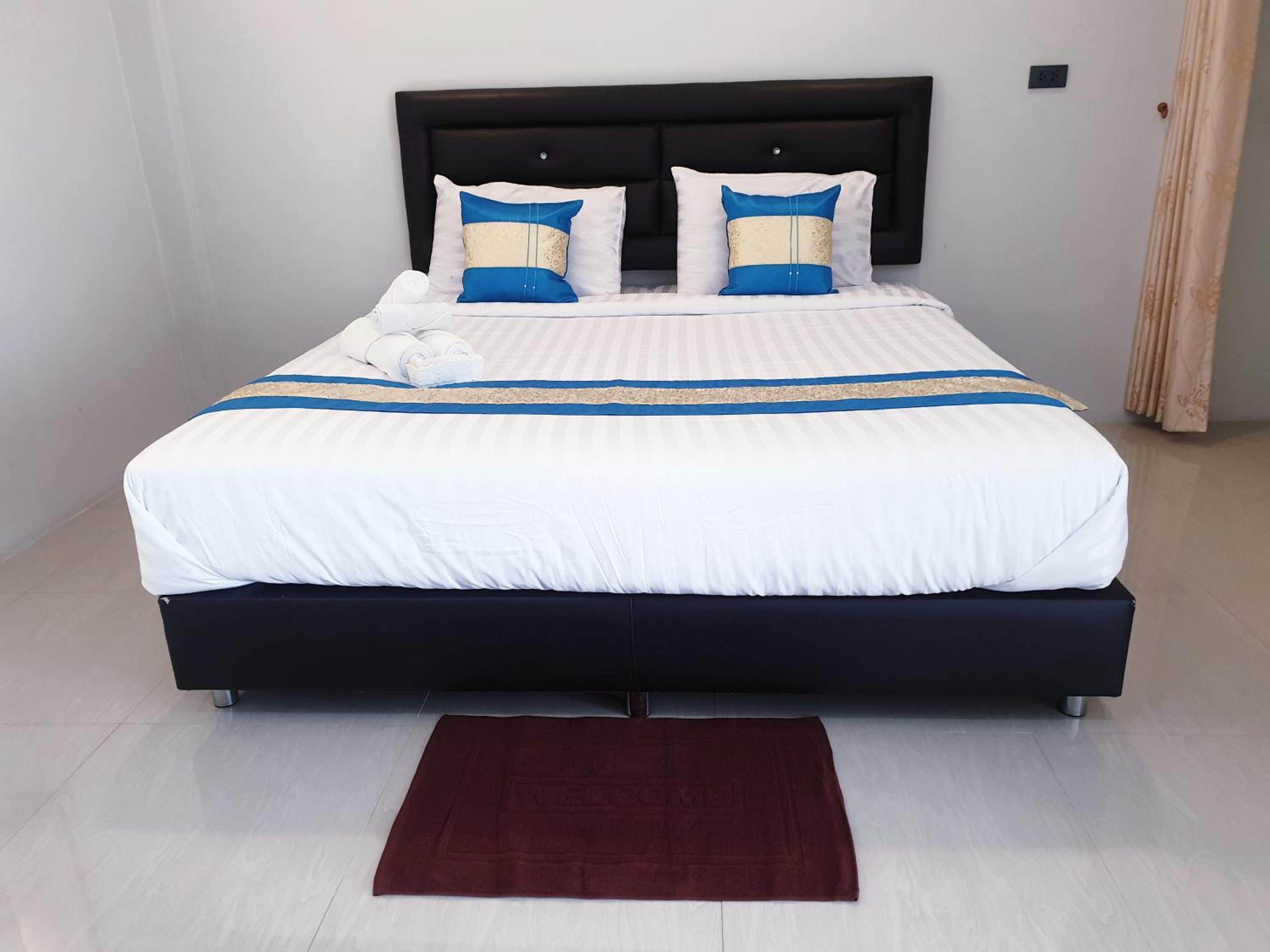 Deluxe Double Room - Photo 3