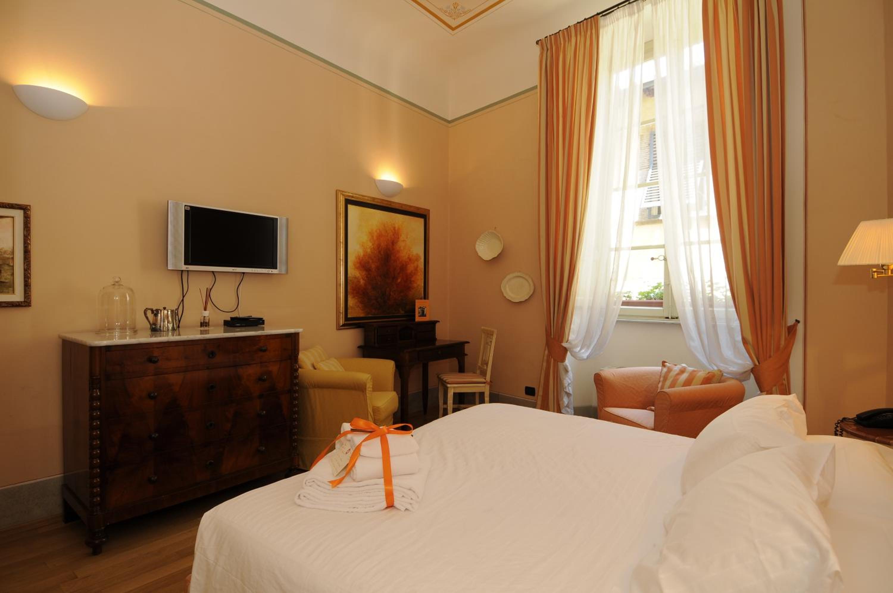 Deluxe Double Room - Photo 2