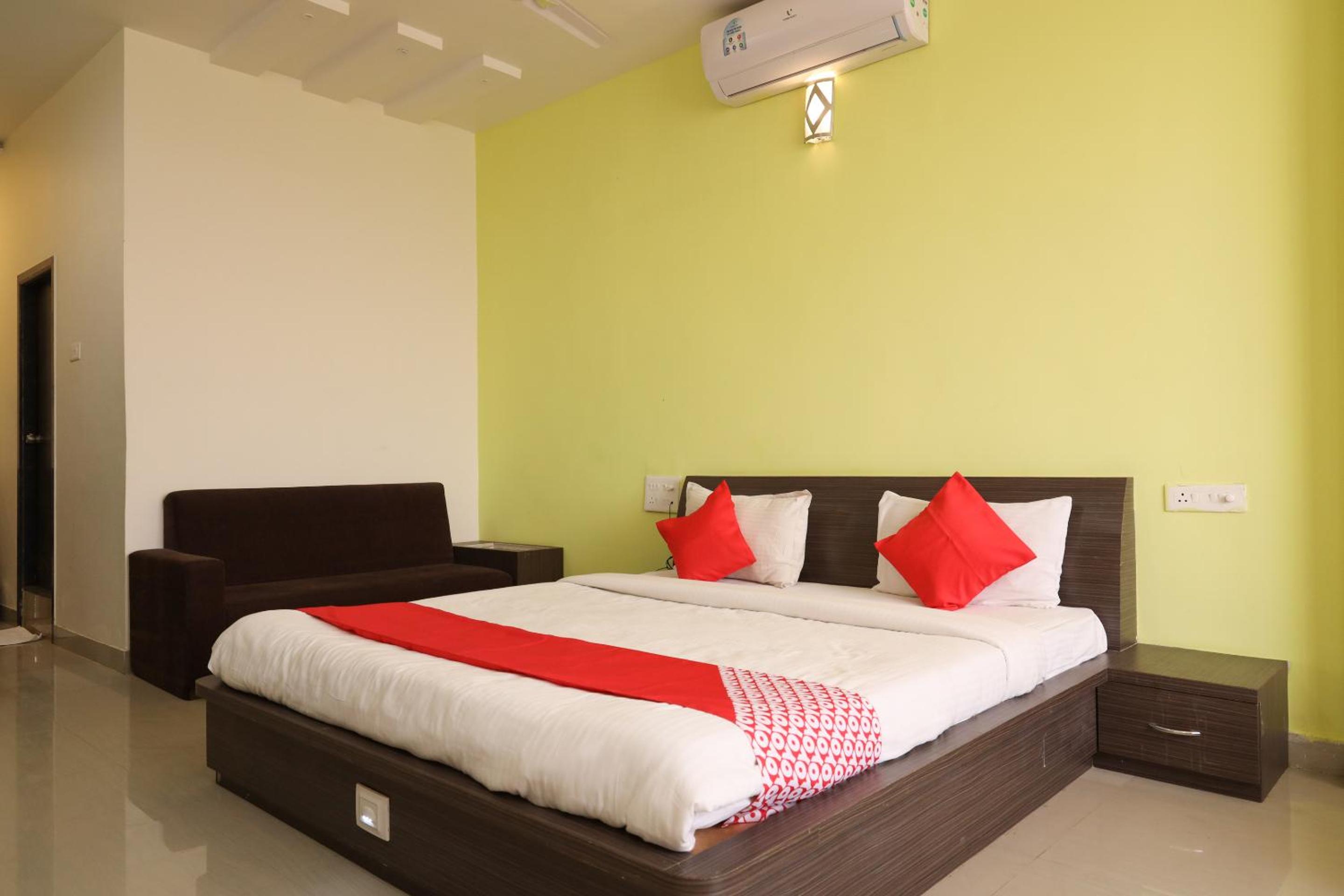Superior Double Or Twin Room photo 2
