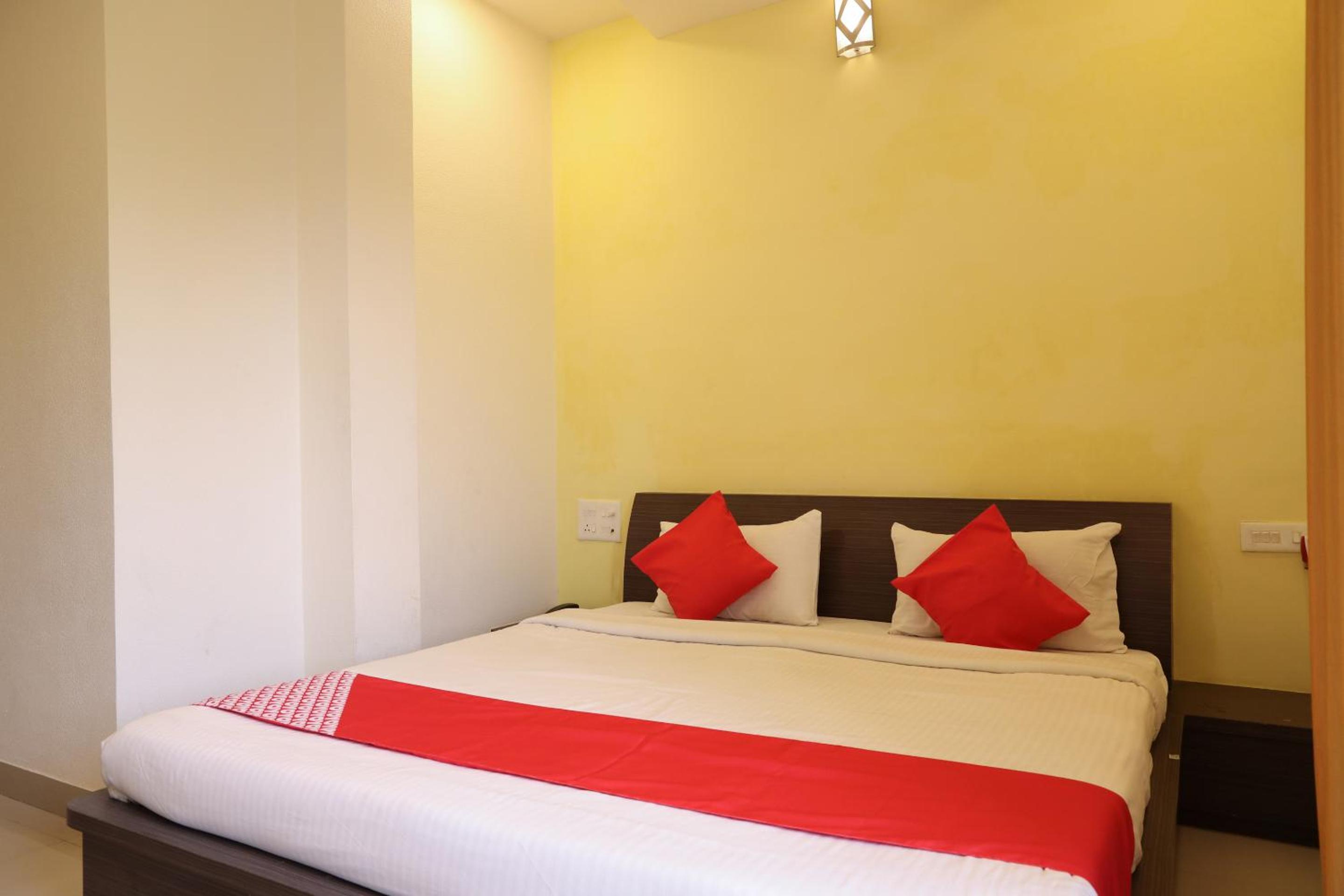 Superior Double Or Twin Room photo 3