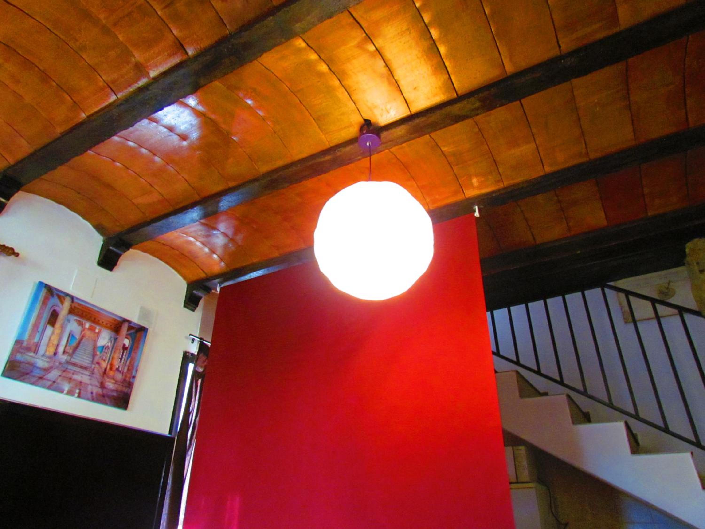 Apartment with Terrace - Photo 18