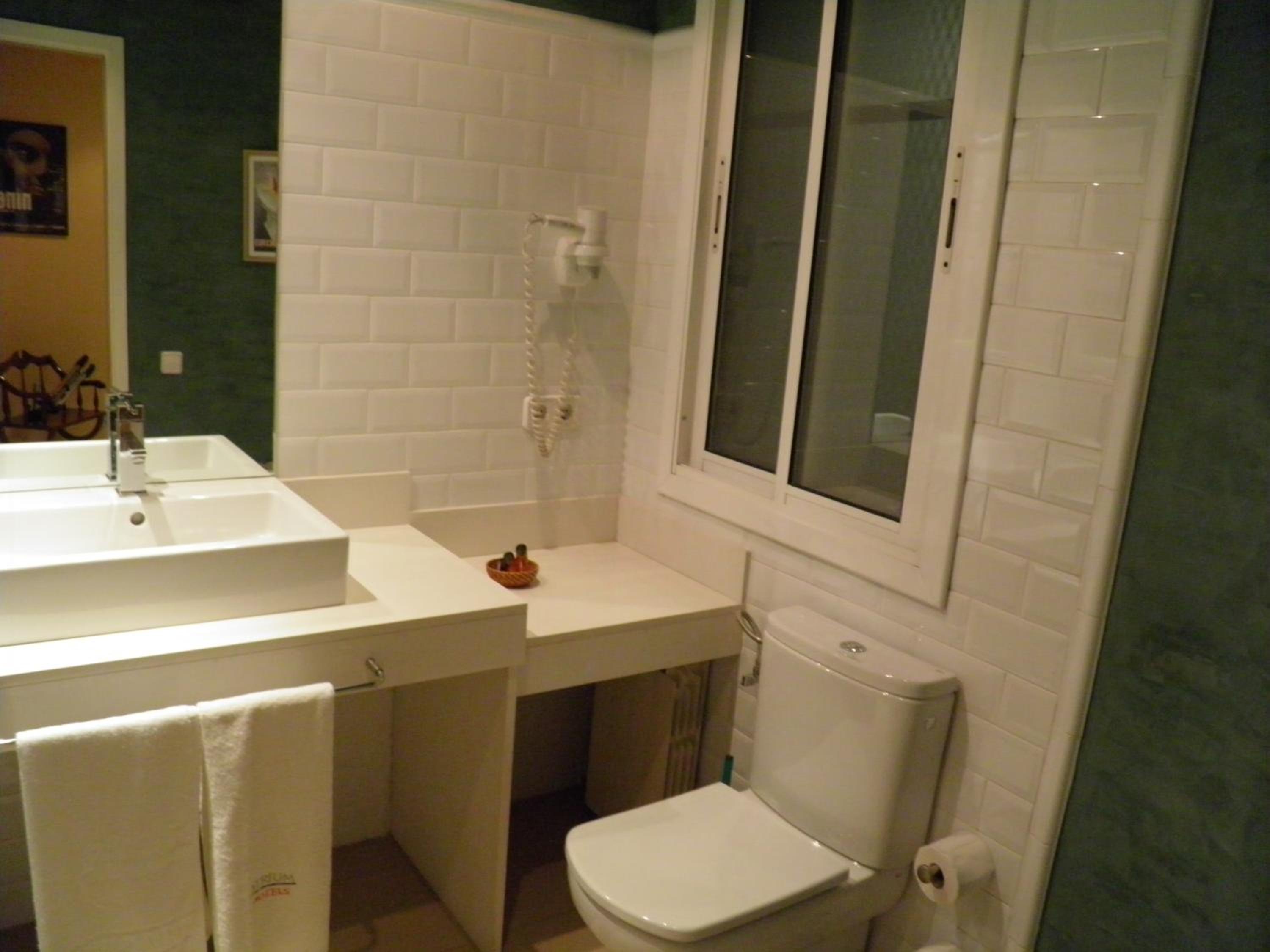 Apartment (5 Adults) photo 2