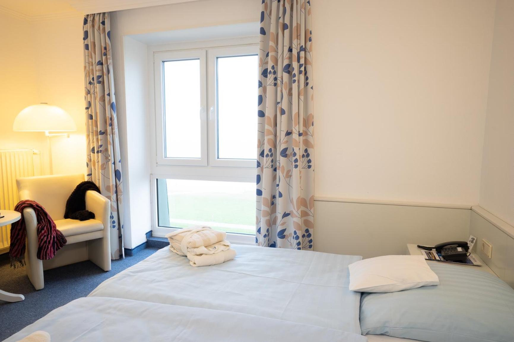 Double Room with Sea View photo 1