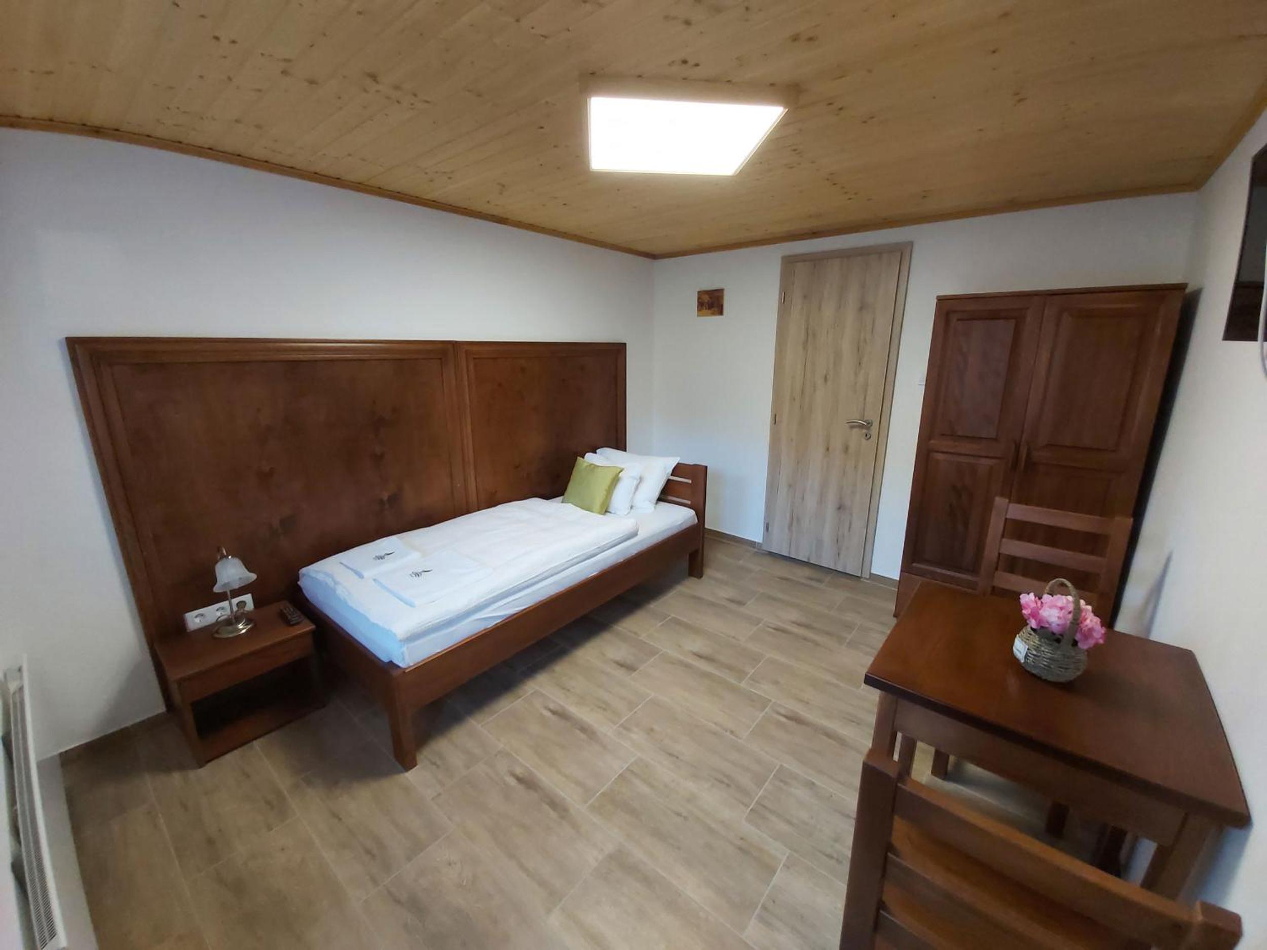 Single Room photo 1