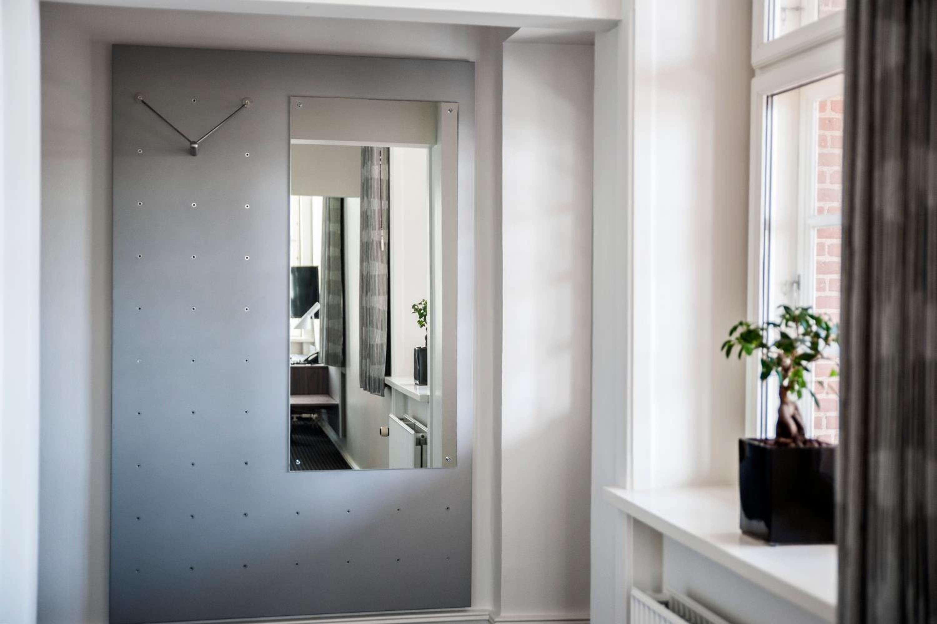Junior Suite with Balcony - Photo 1
