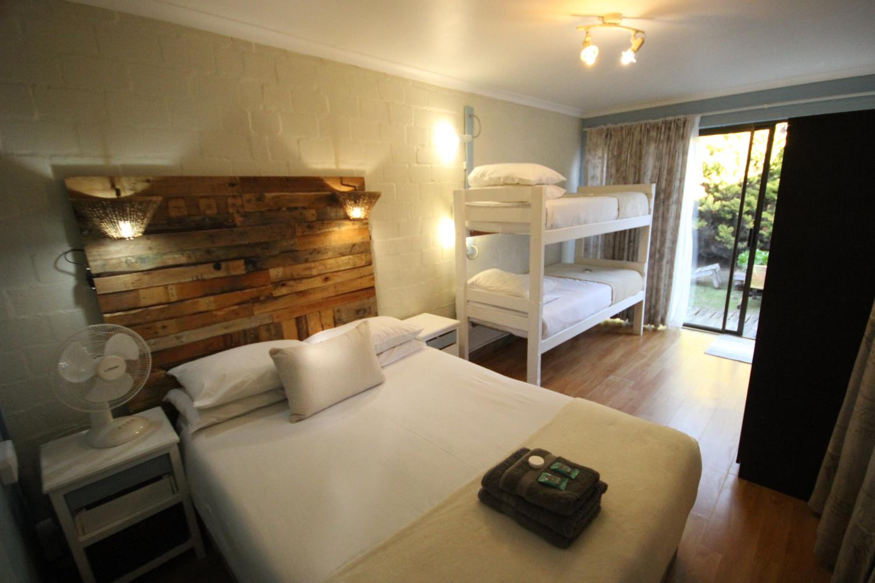 Double Room with Bunk Bed - Photo 1