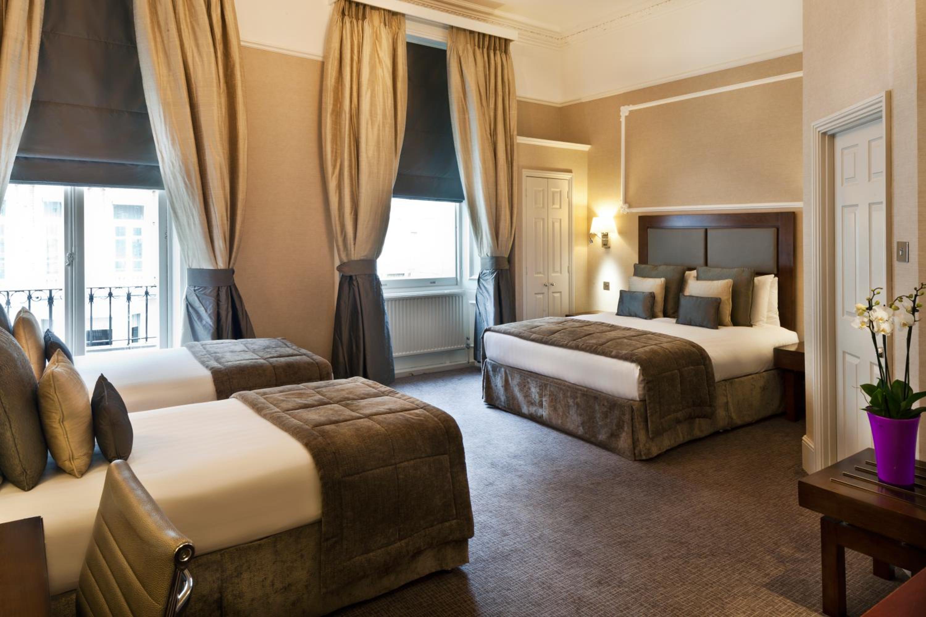 Quadruple Room photo 2