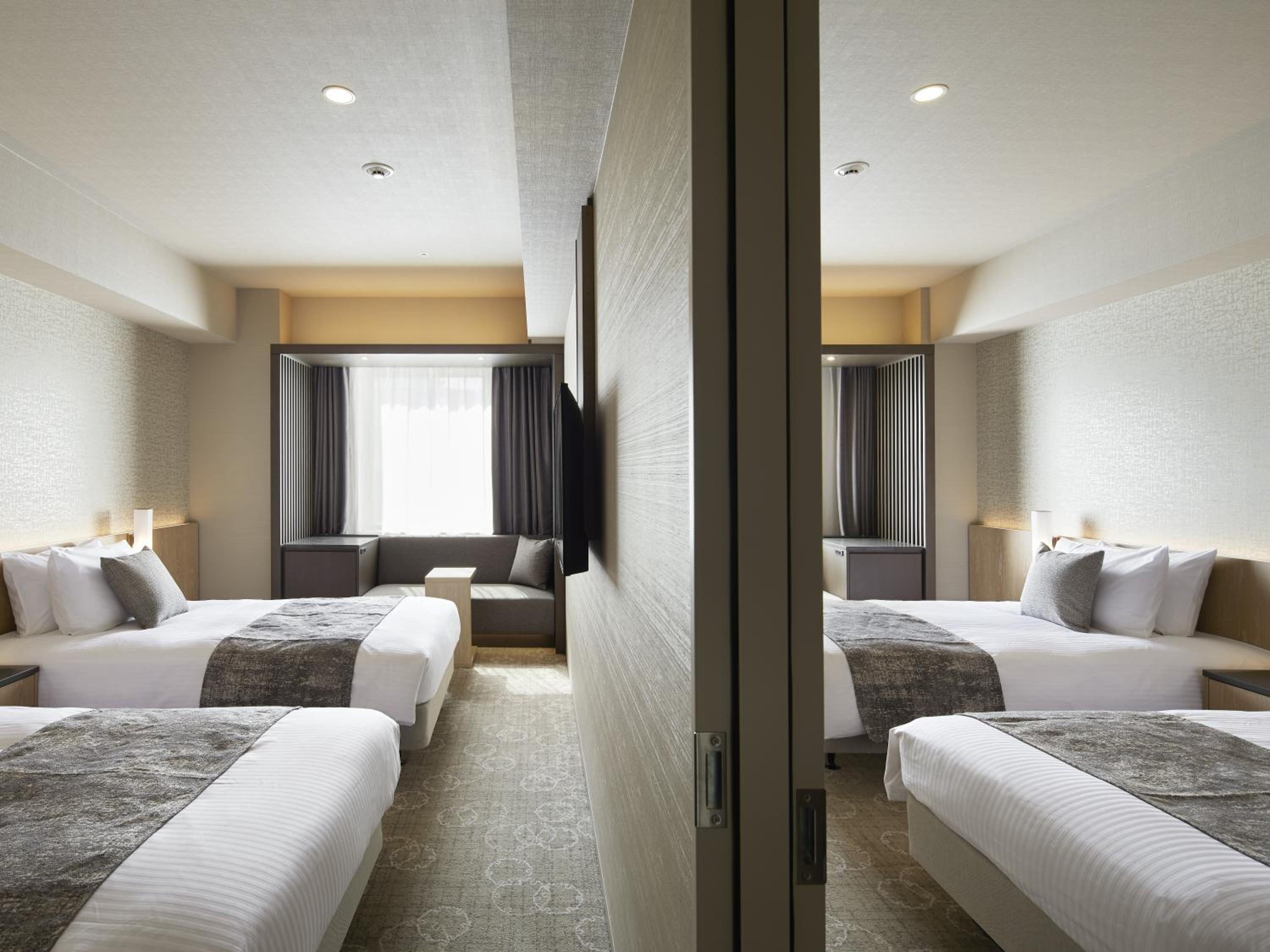 Two Connecting Superior Twin Rooms - Non-Smoking - Photo 1
