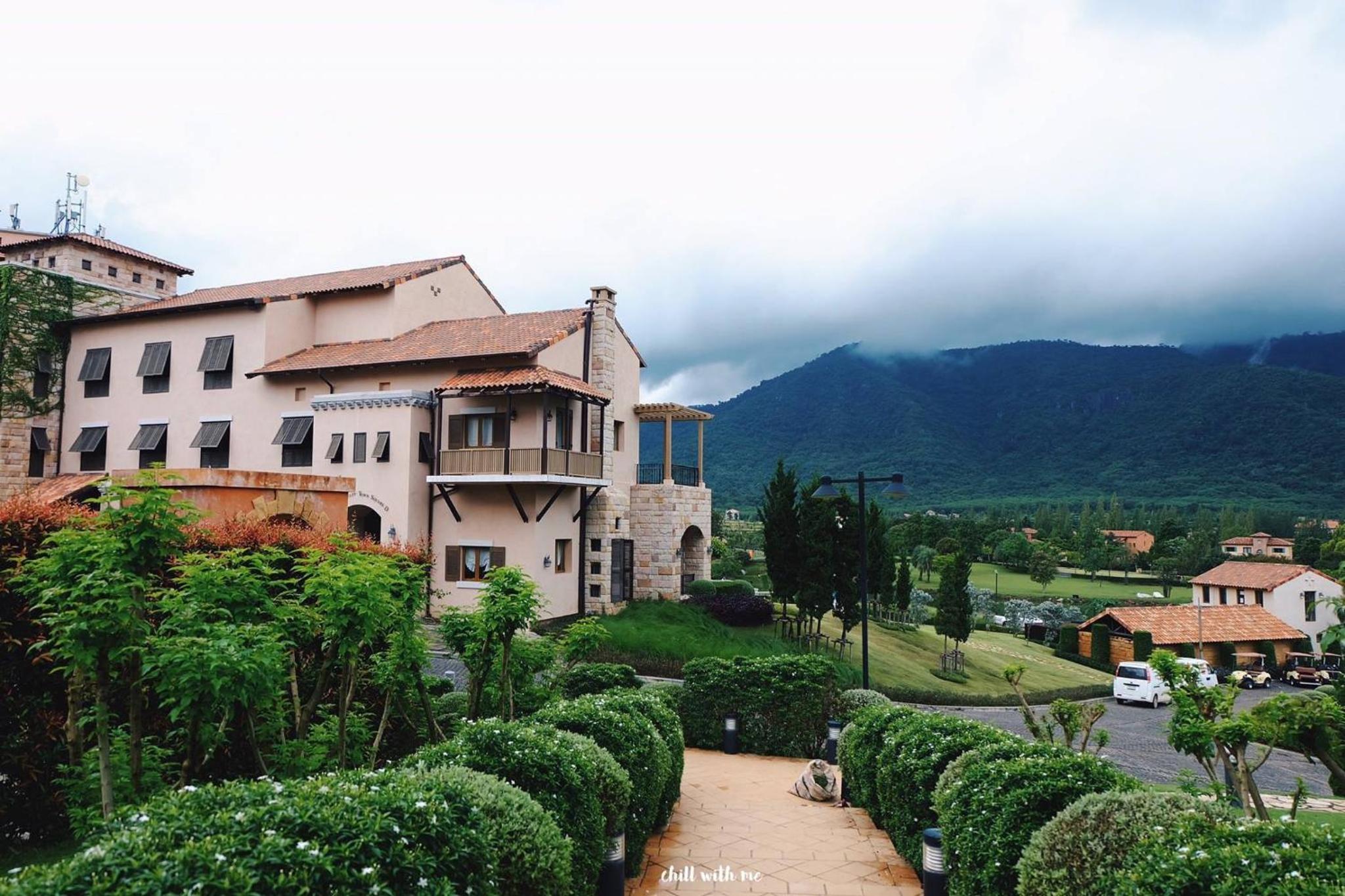 Four-Bedroom House - Photo 30