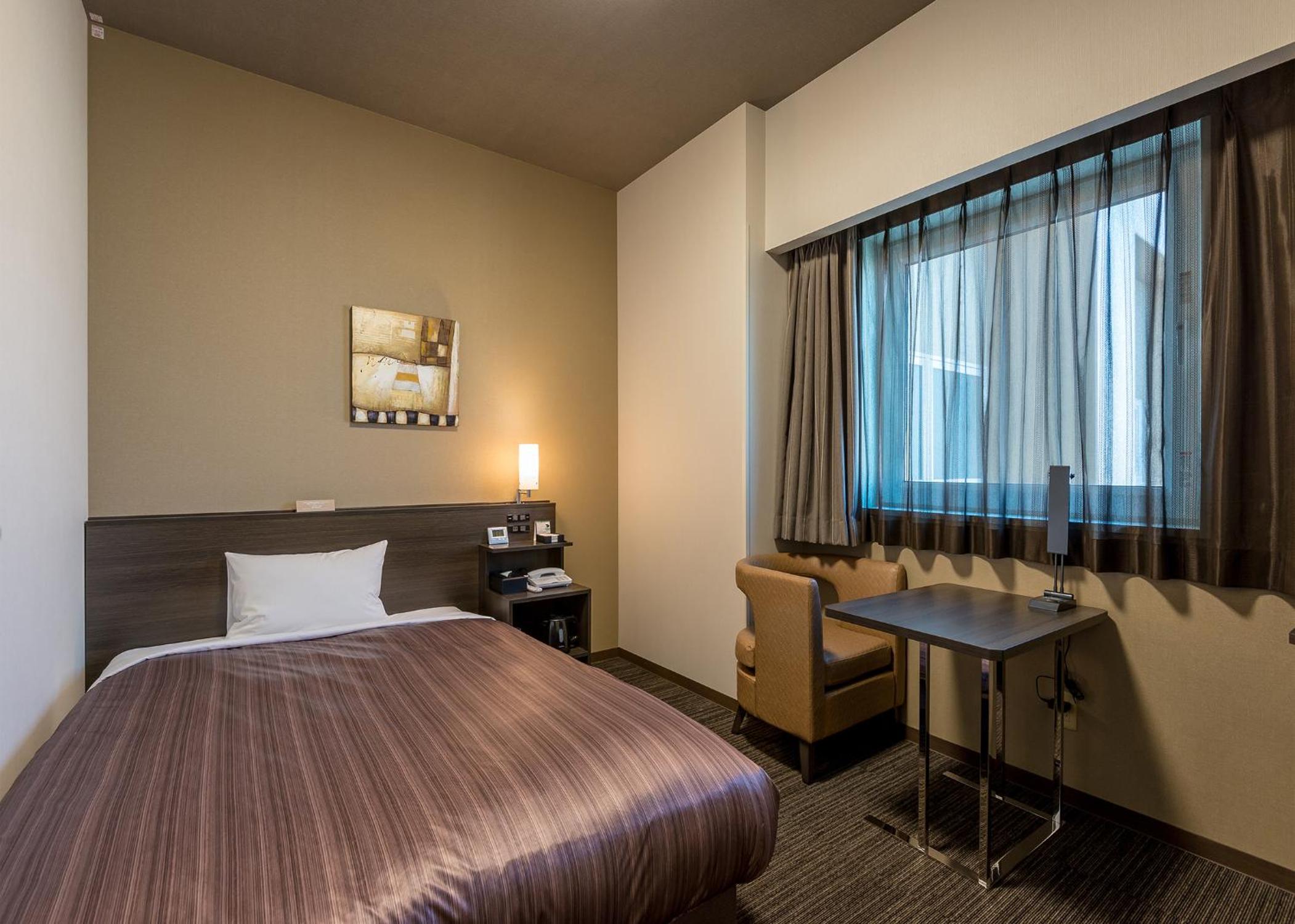 Single Room - Non-Smoking