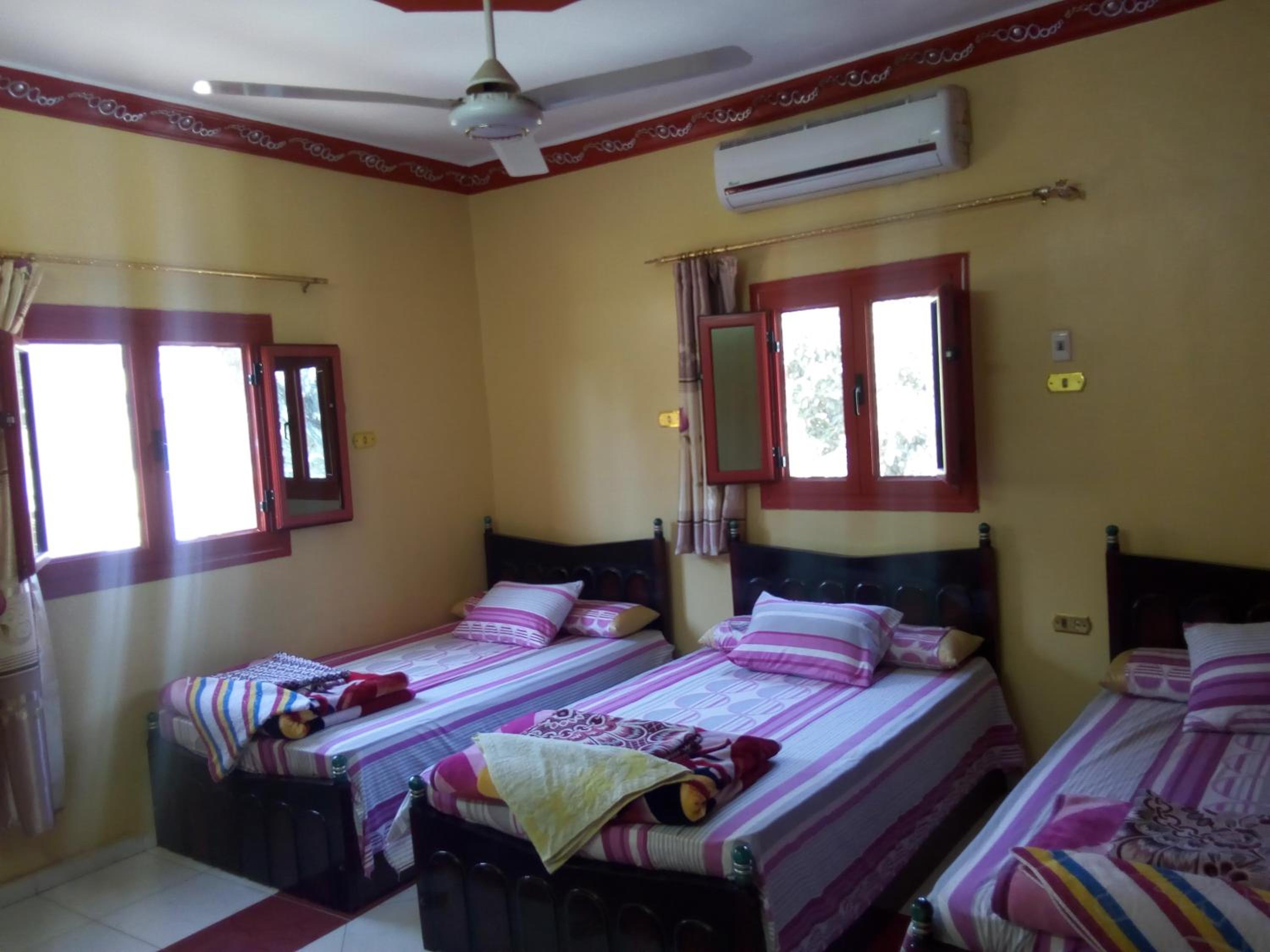 Triple Room with Private Bathroom - Photo 6