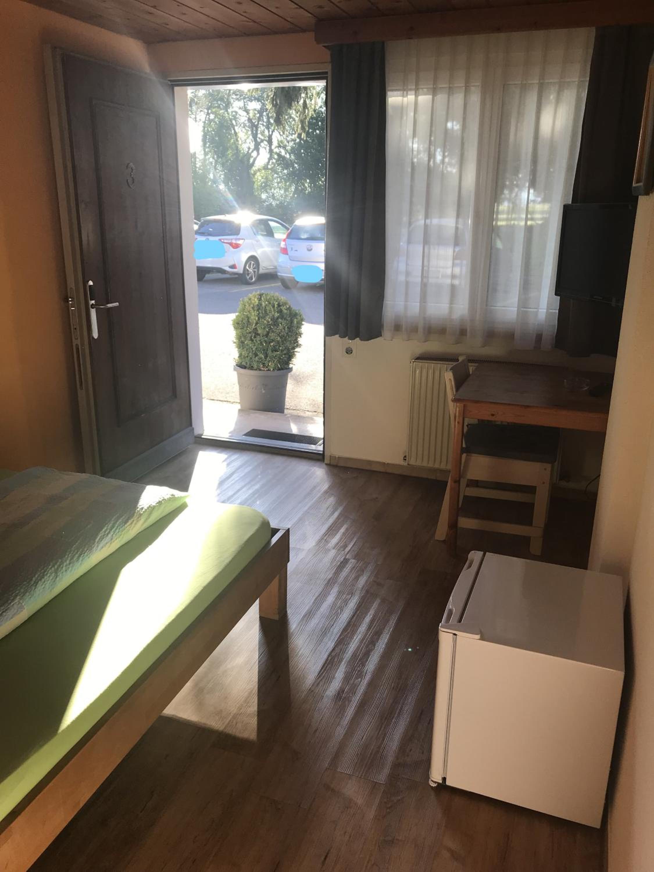 Single Room with Shower photo 1
