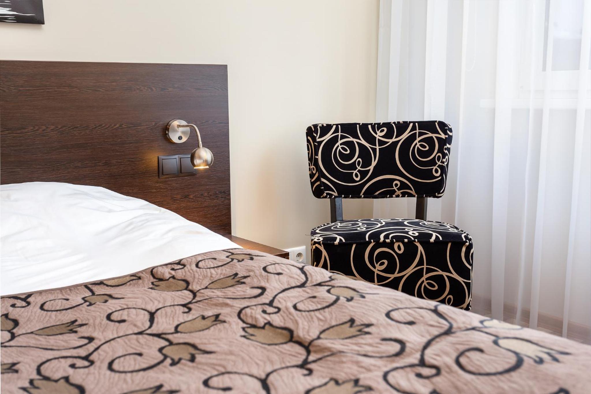 Superior Twin Room - Photo 4
