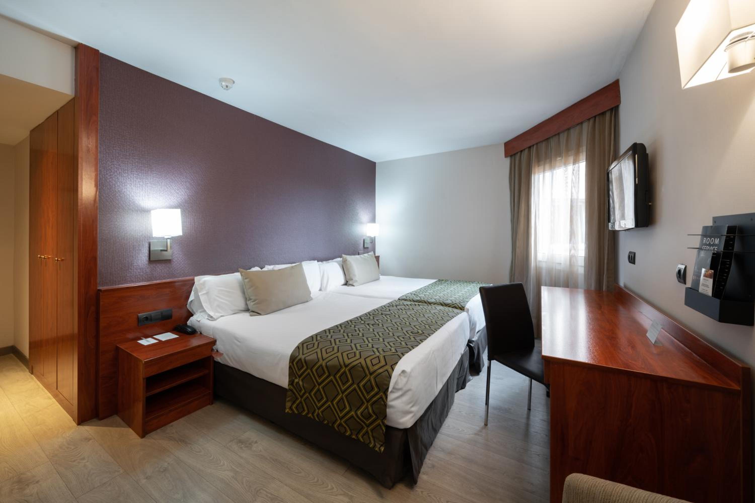 Habitación Familiar (2 Adultos + 2 Niños)