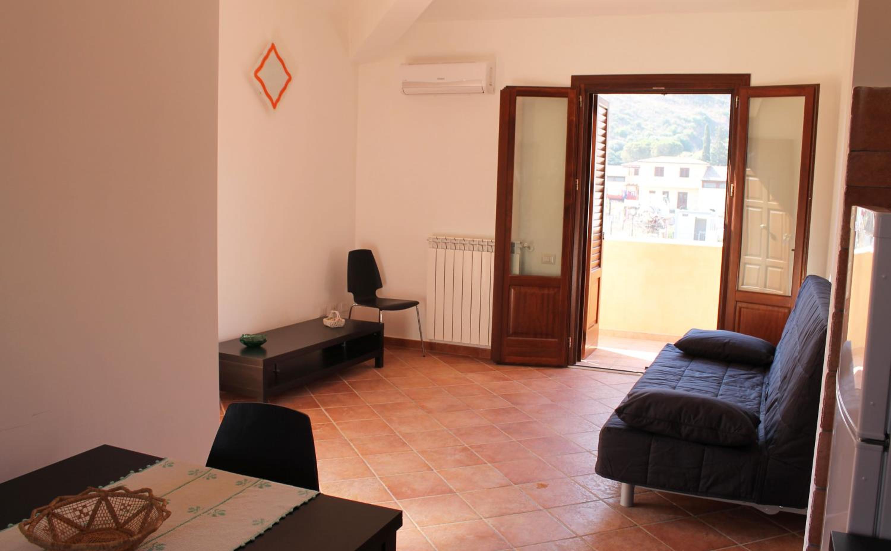 One-Bedroom Apartment with Balcony