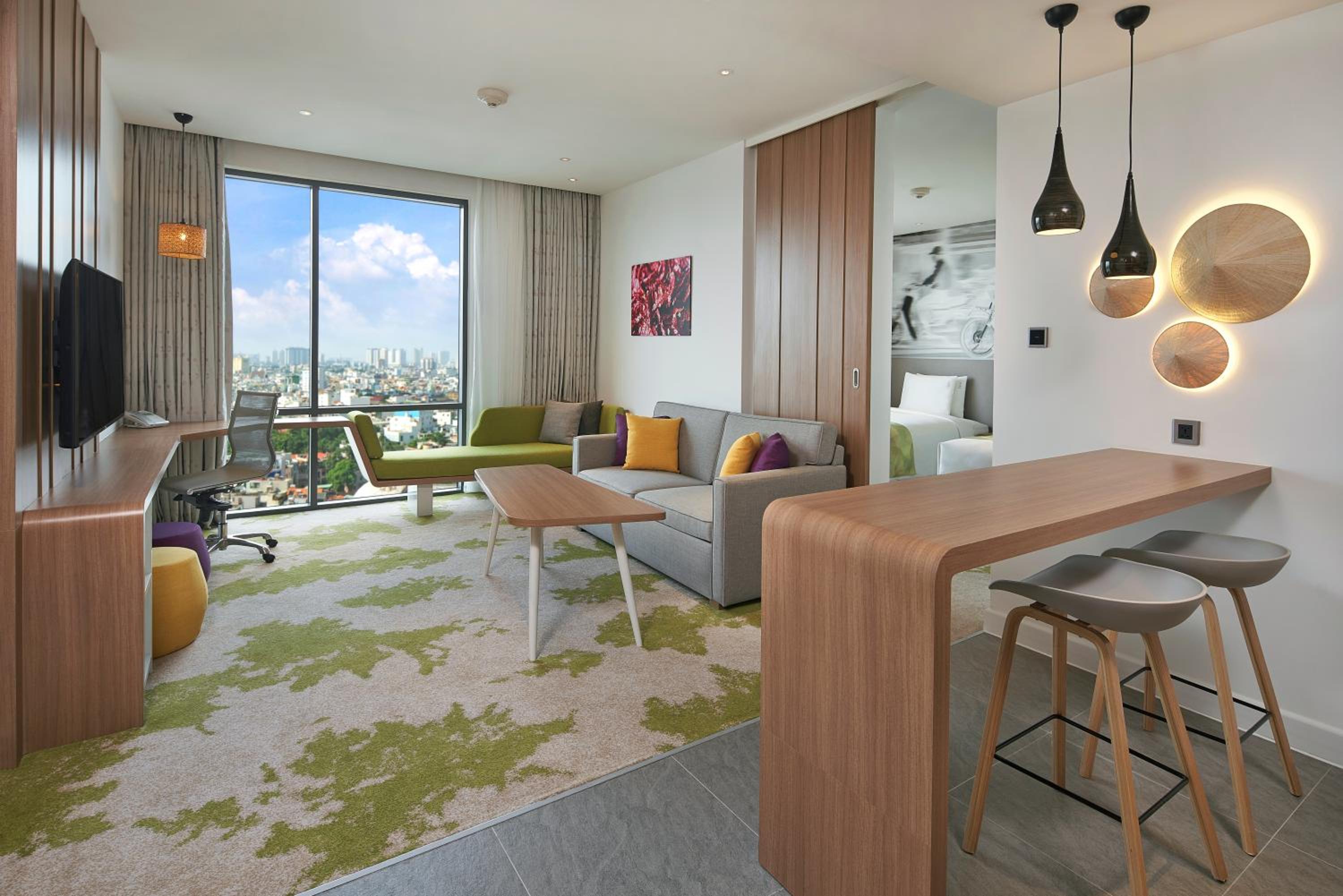 One-Bedroom Suite with City View