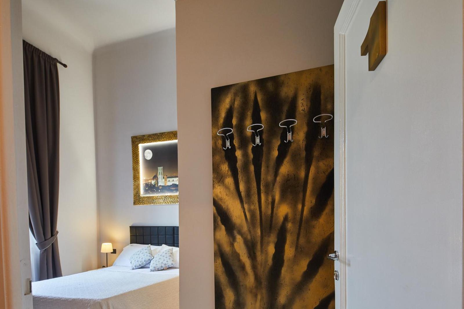 Economy Double Room photo 2