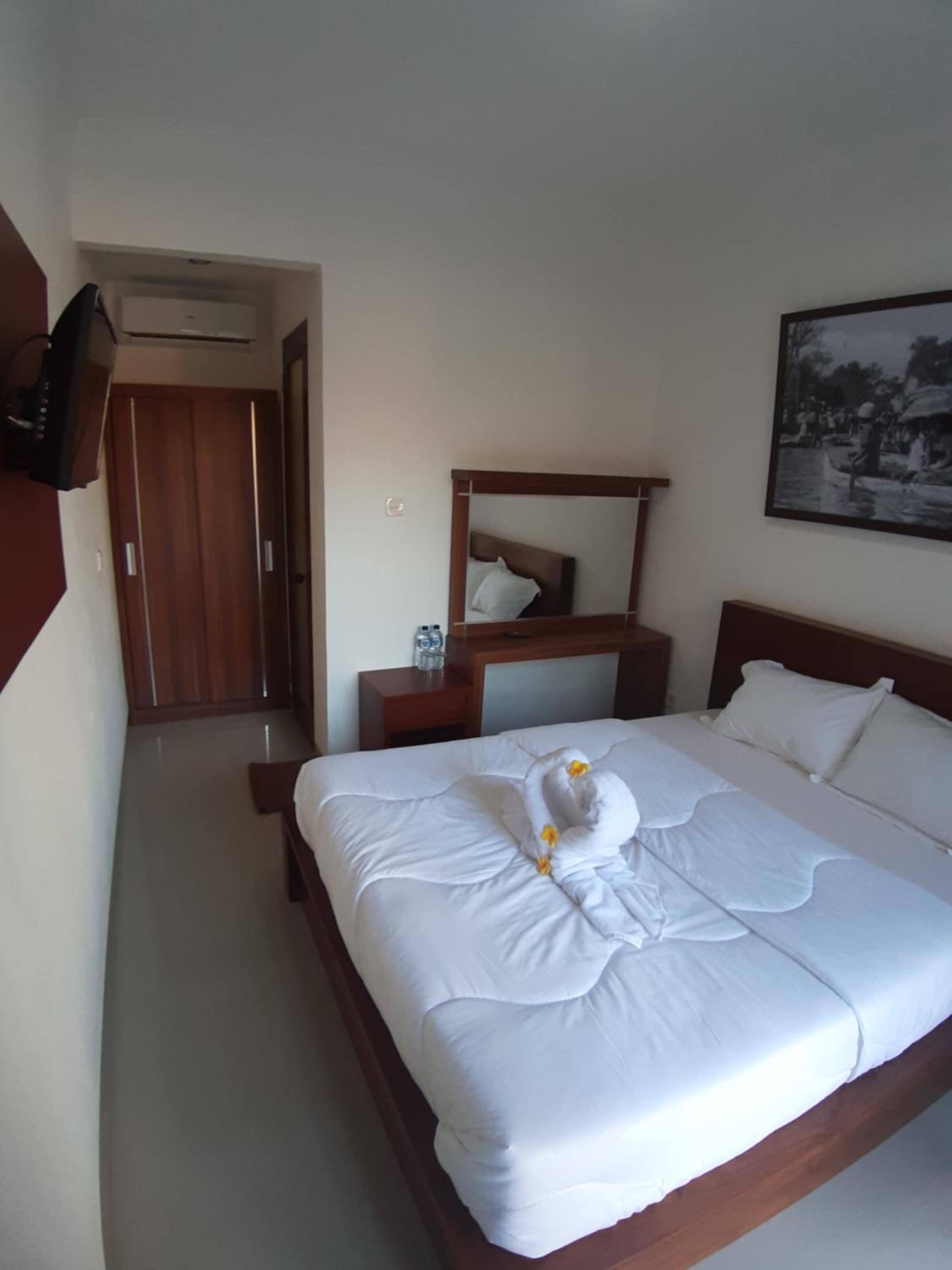 Standard Double Room - Photo 4
