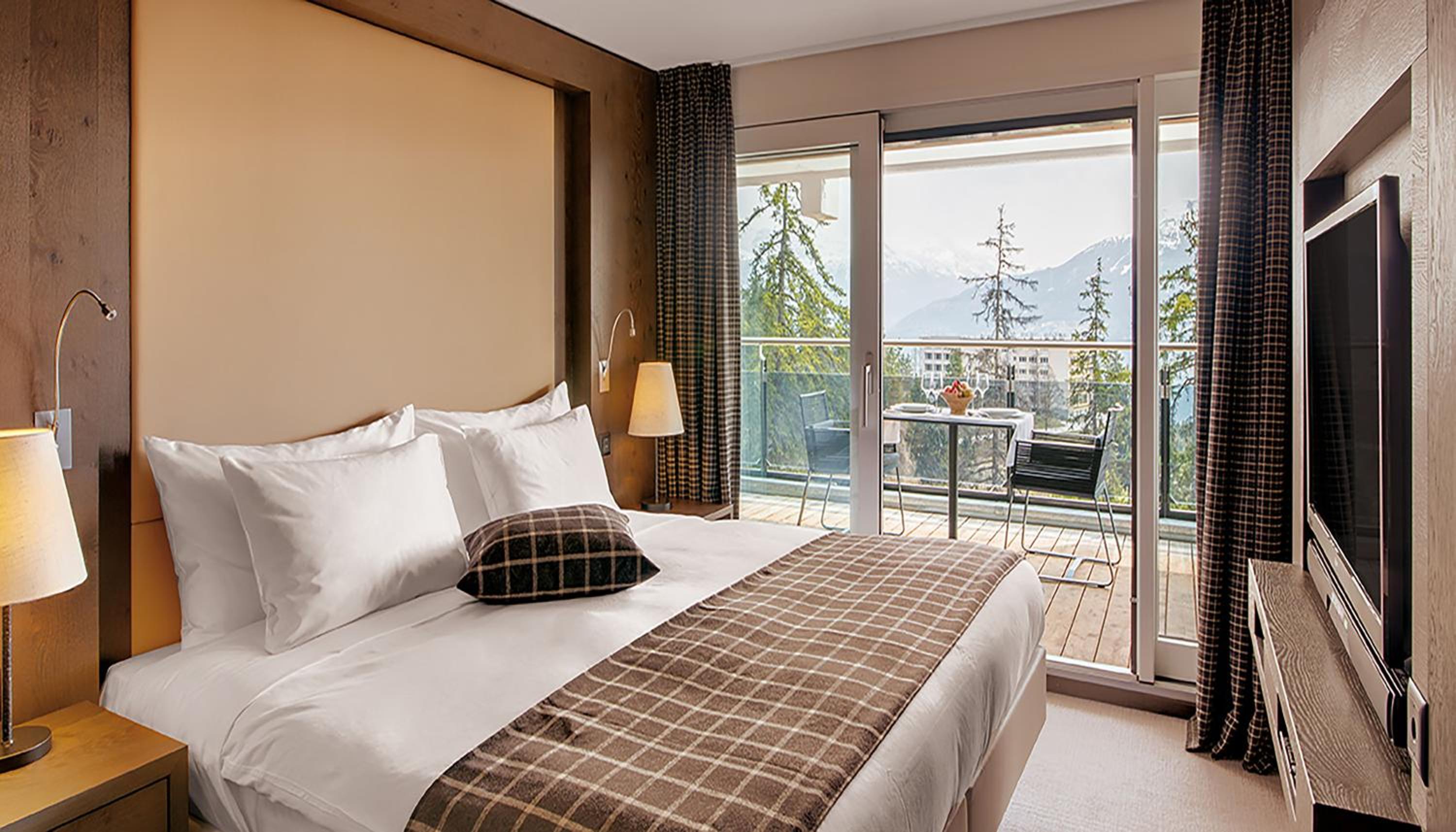 Suite with Mountain View - Photo 1