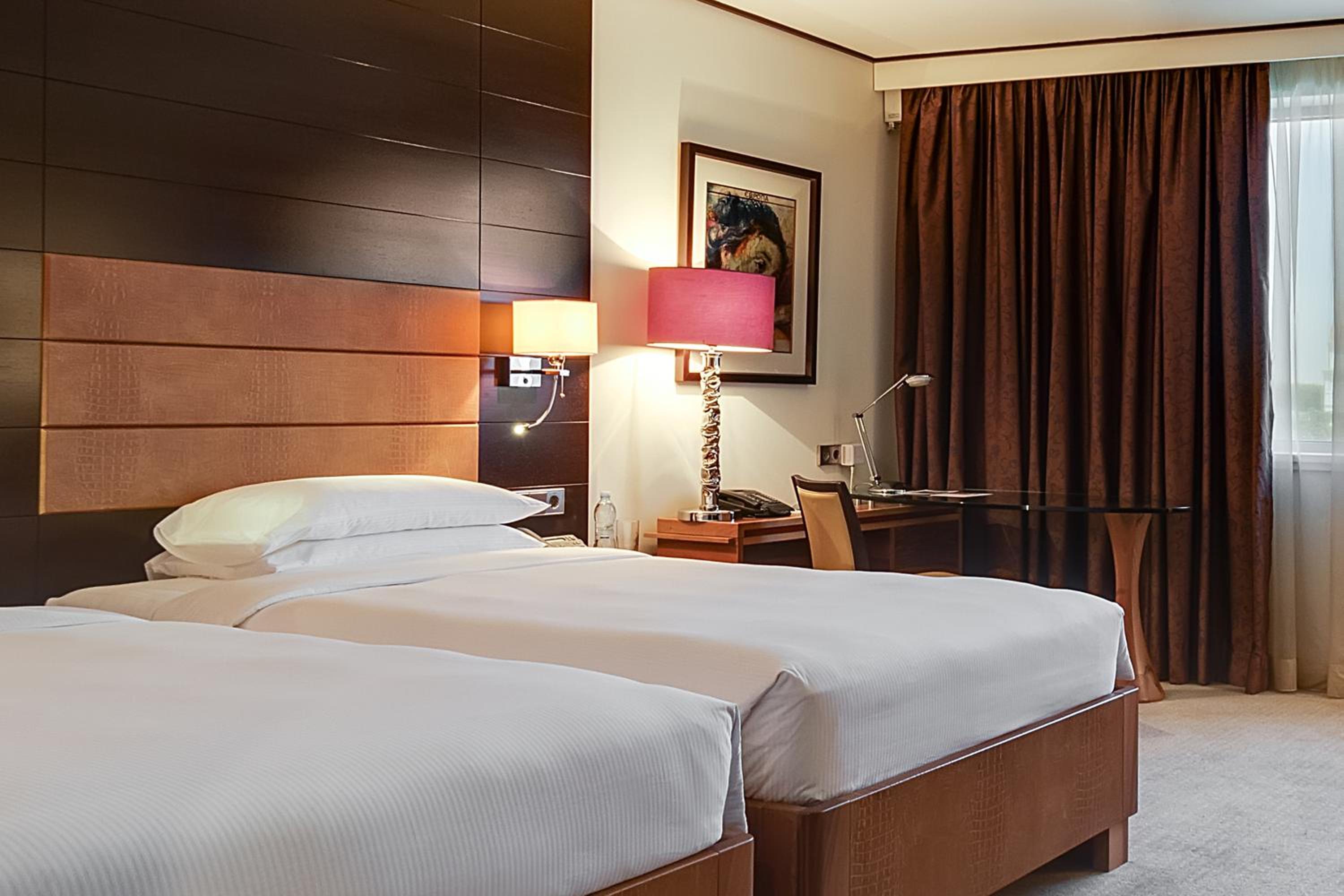 Twin Room - Photo 4