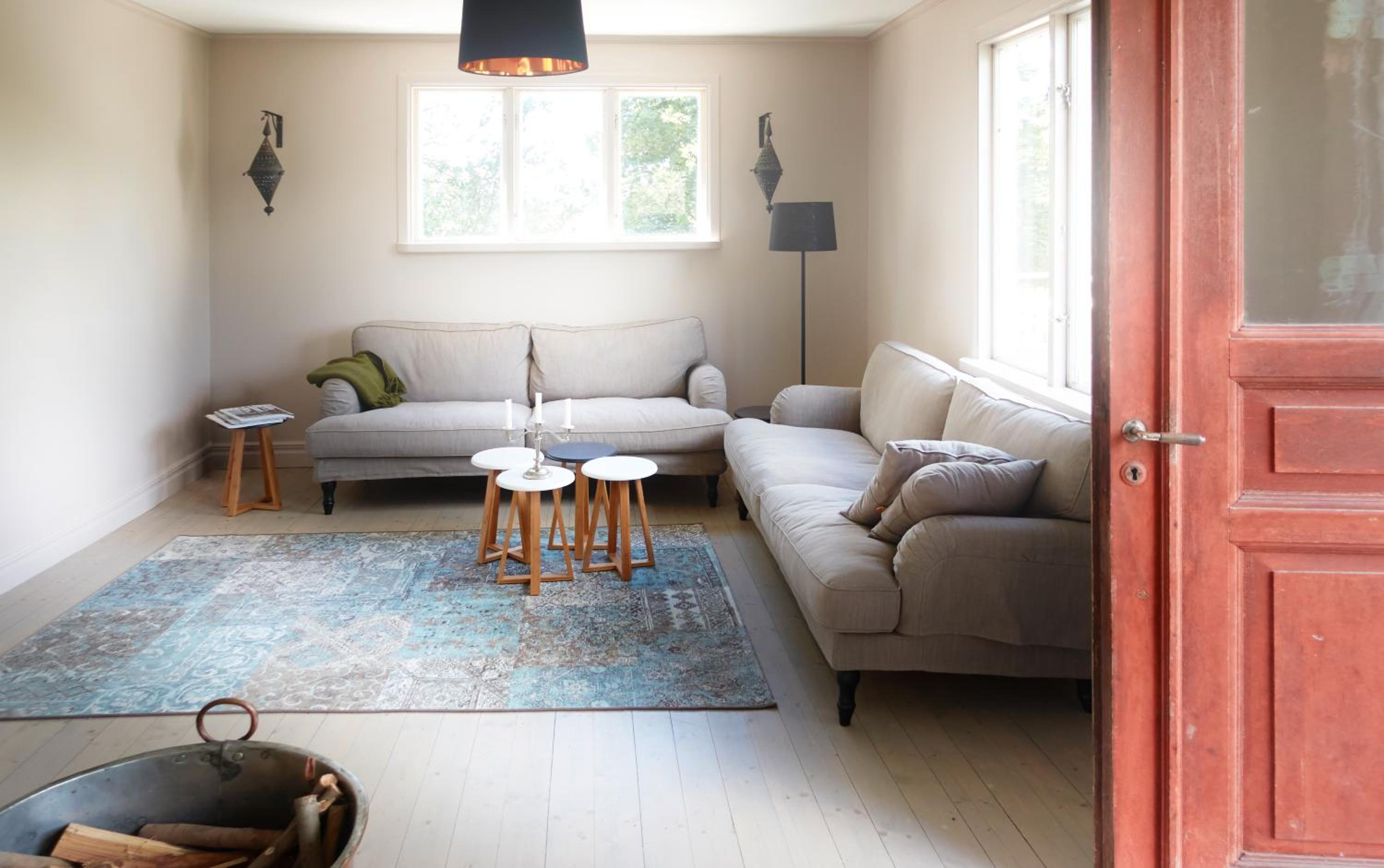 Three-Bedroom House photo 1